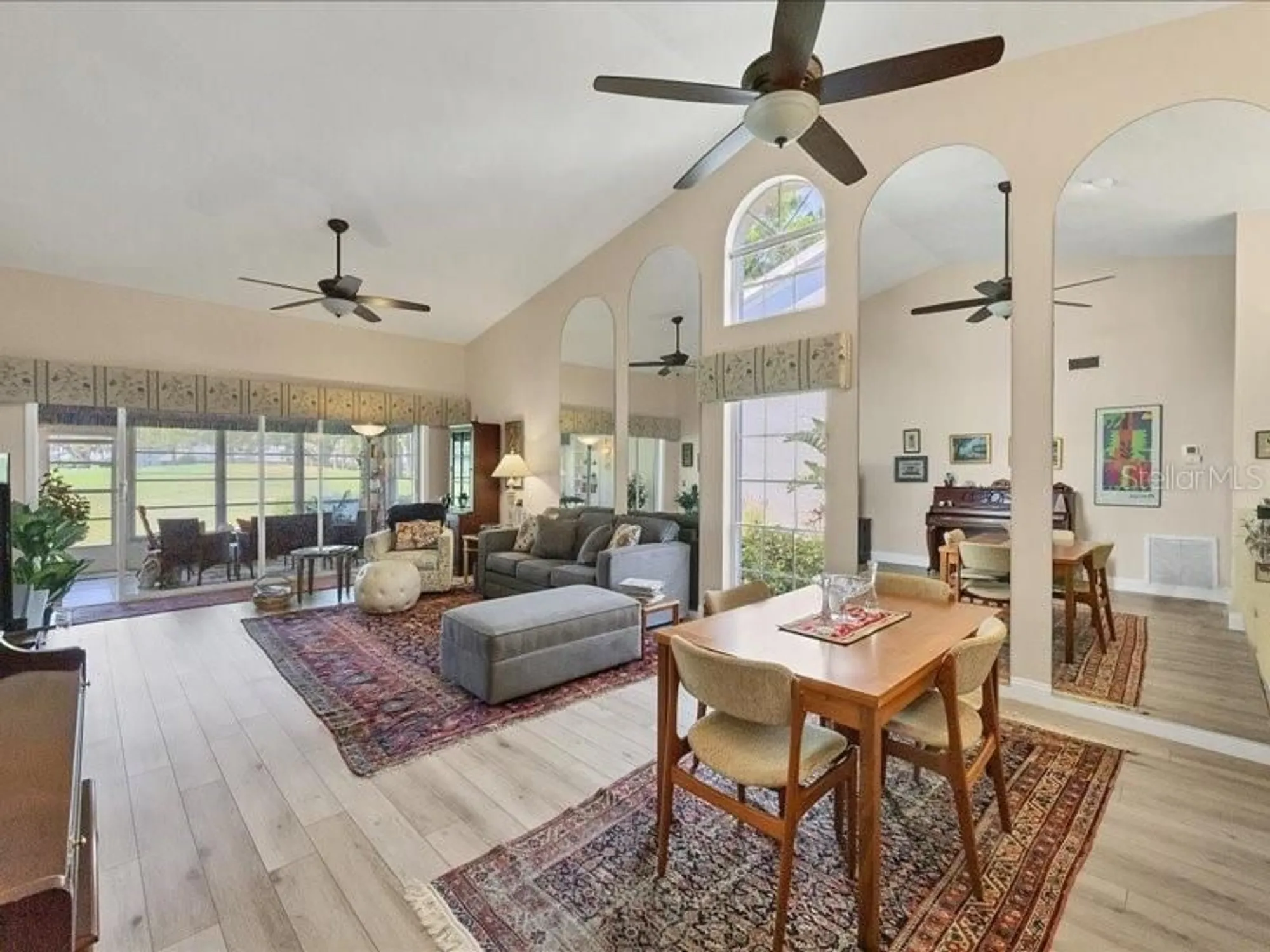 Property Slideshow image 18 of 54 | 7724 palm aire ln, Sarasota, FL, 34243