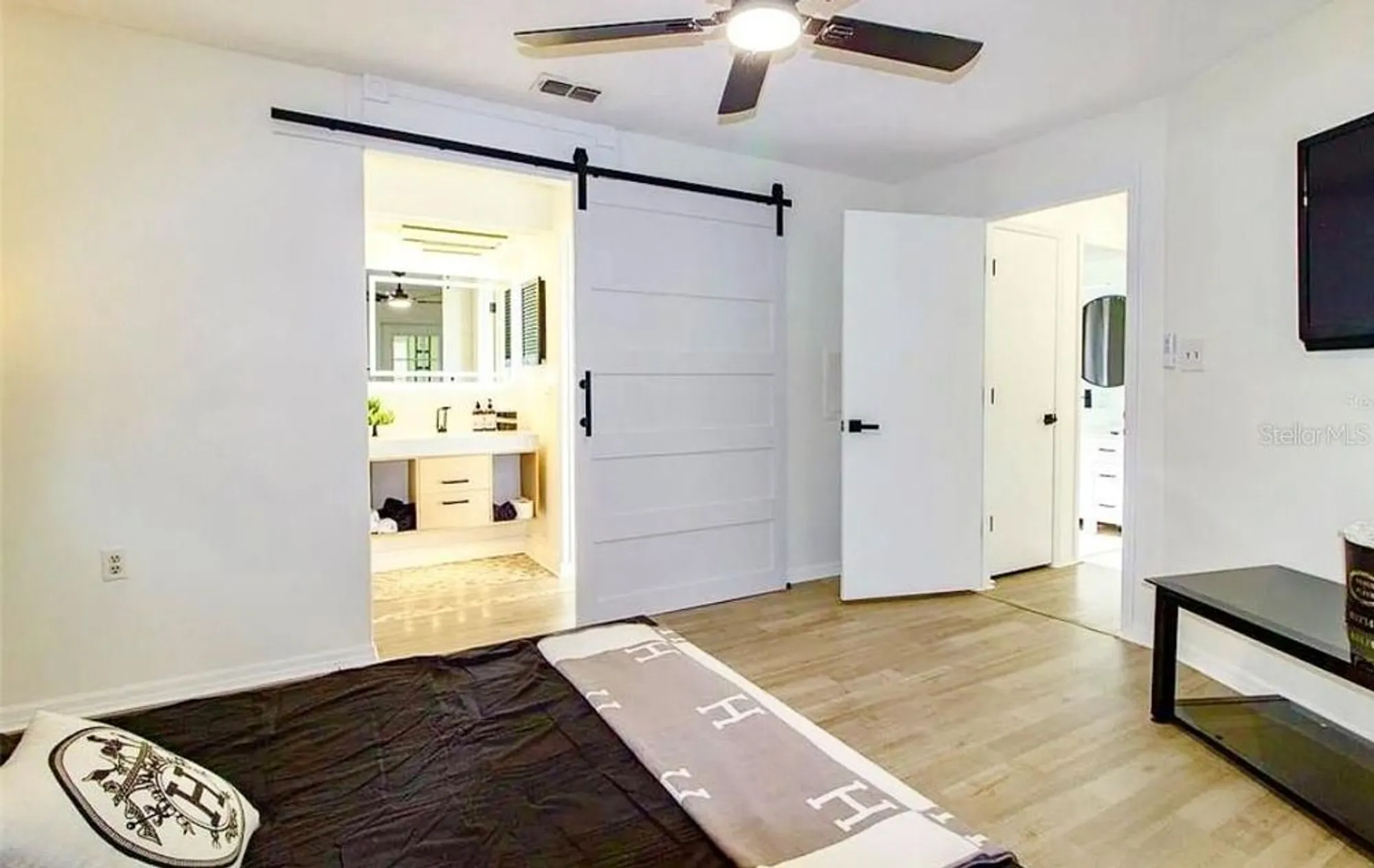 Property Slideshow image 17 of 39 | 669 eagle run, Lakeland, FL, 33809