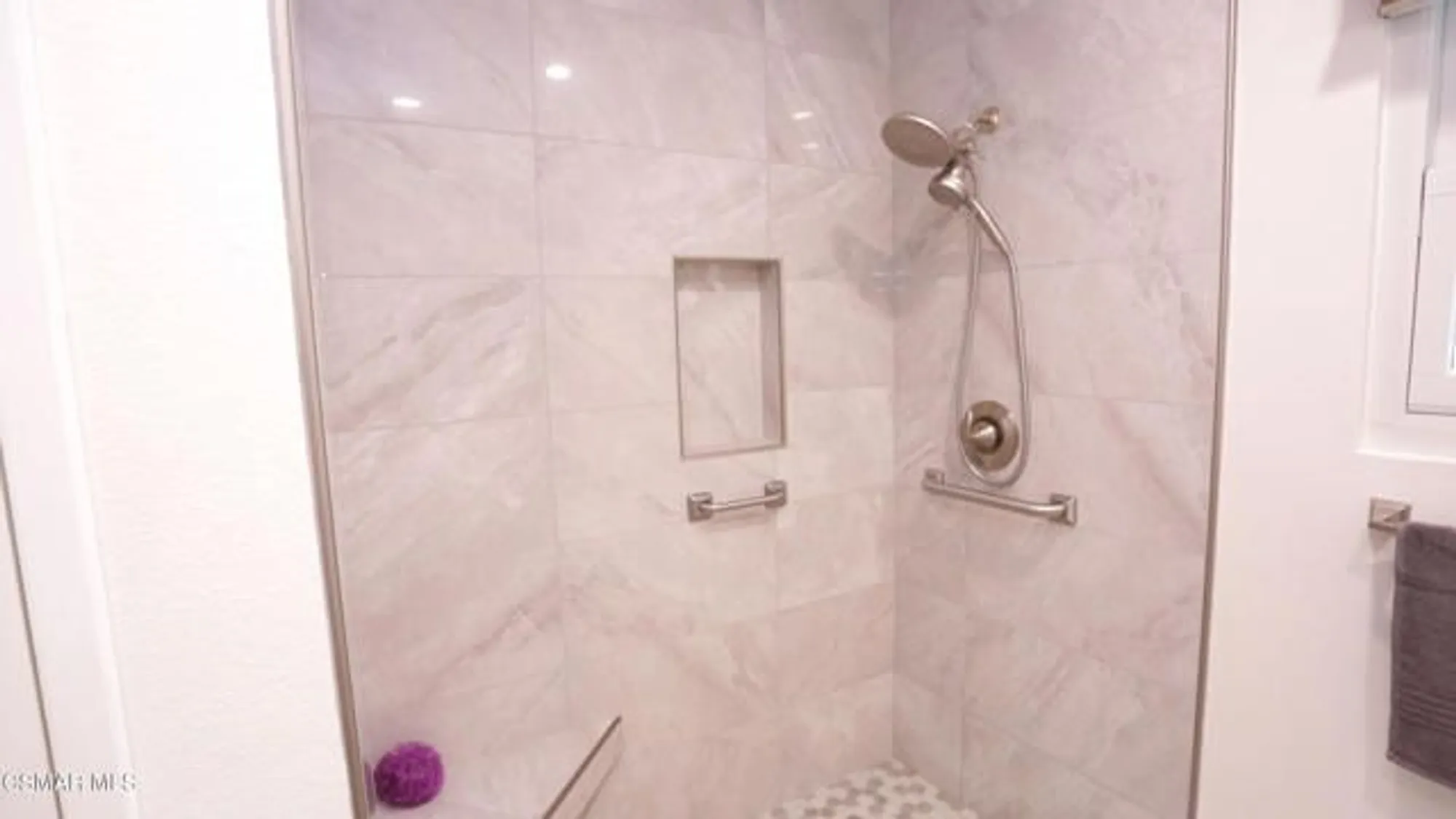 Property Slideshow image 21 of 35 | 35205 village 35, Camarillo, CA, 93012