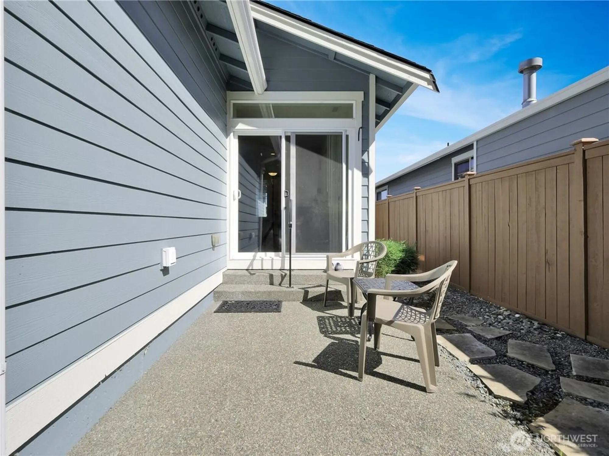 Property Slideshow image 27 of 37 | 8217 bainbridge loop, Lacey, WA, 98516