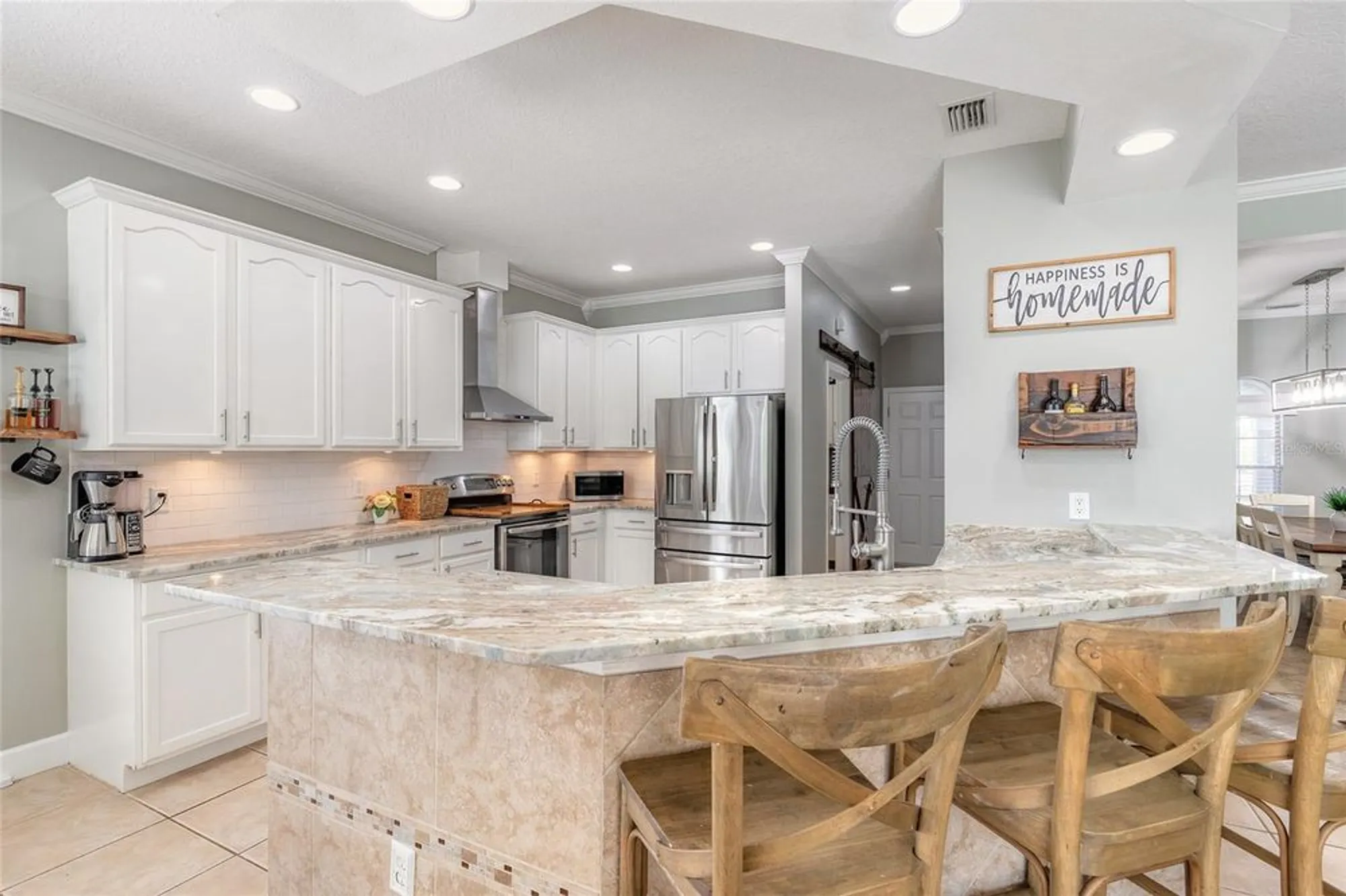 Property Slideshow image 14 of 67 | 495 venetian villa dr, New Smyrna Beach, FL, 32168