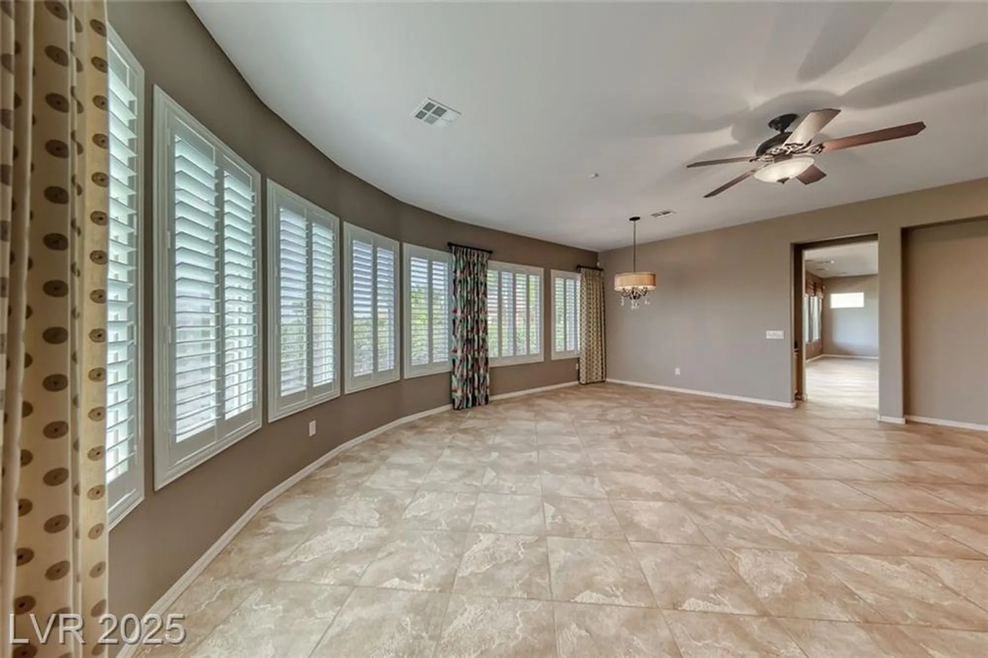 Property Slideshow image 10 of 43 | 2608 savannah springs ave, Henderson, NV, 89052