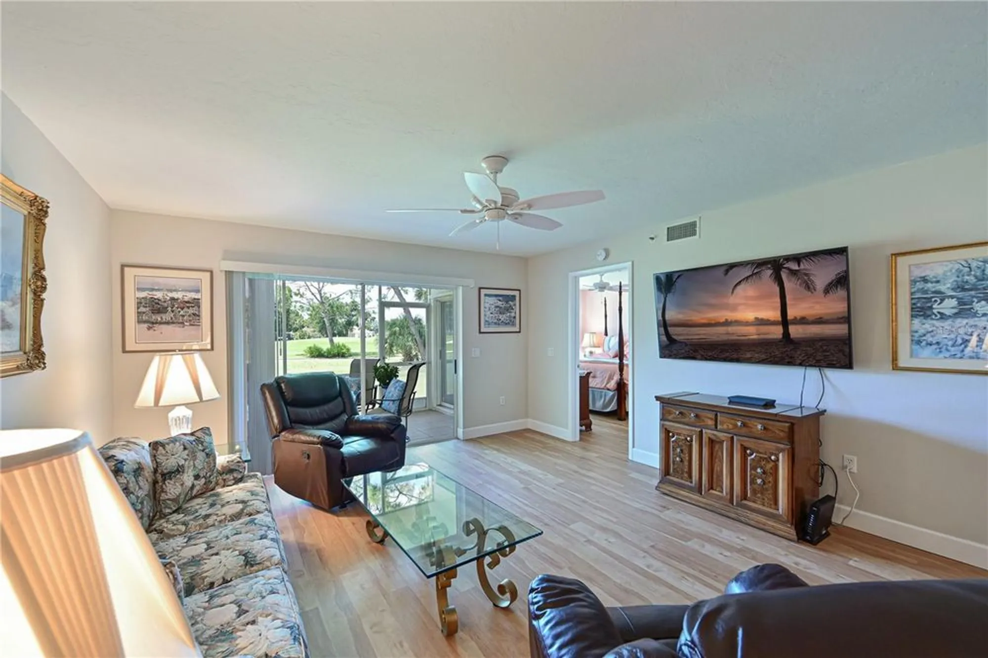 Property Slideshow image 9 of 70 | 6904 drewrys blf apt 803, Bradenton, FL, 34203