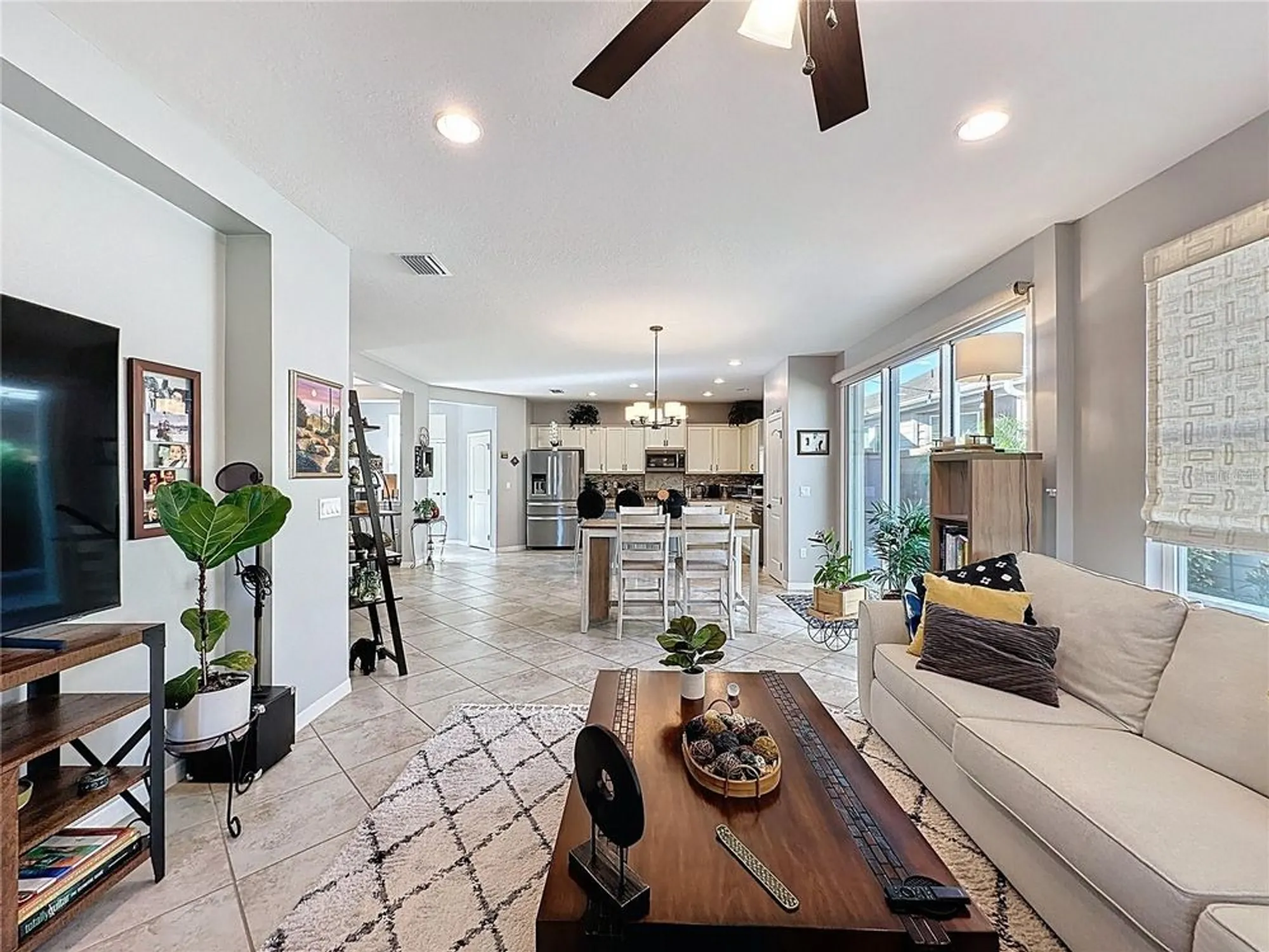 Property Slideshow image 18 of 79 | 373 alcove dr, Groveland, FL, 34736