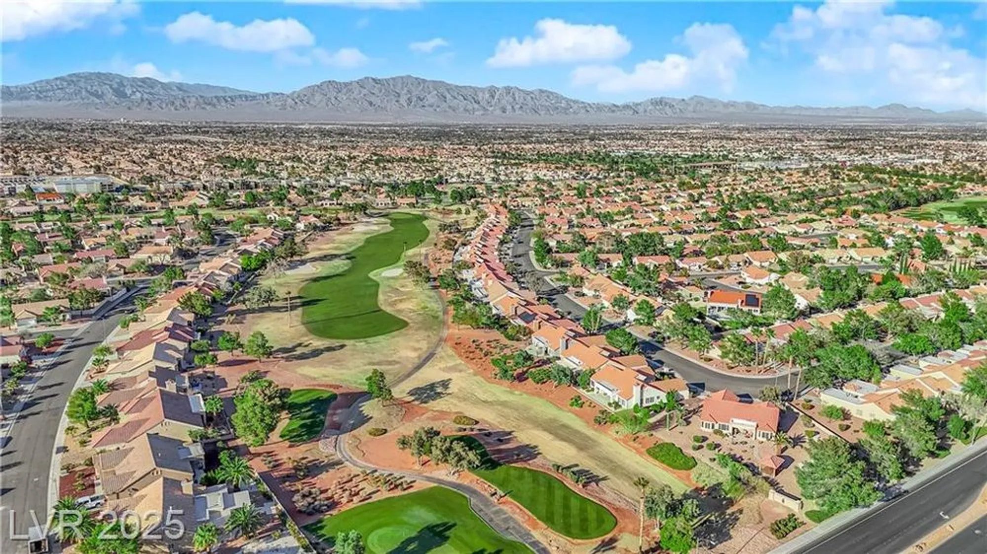 Property Slideshow image 38 of 40 | 9424 gold mountain dr, Las Vegas, NV, 89134