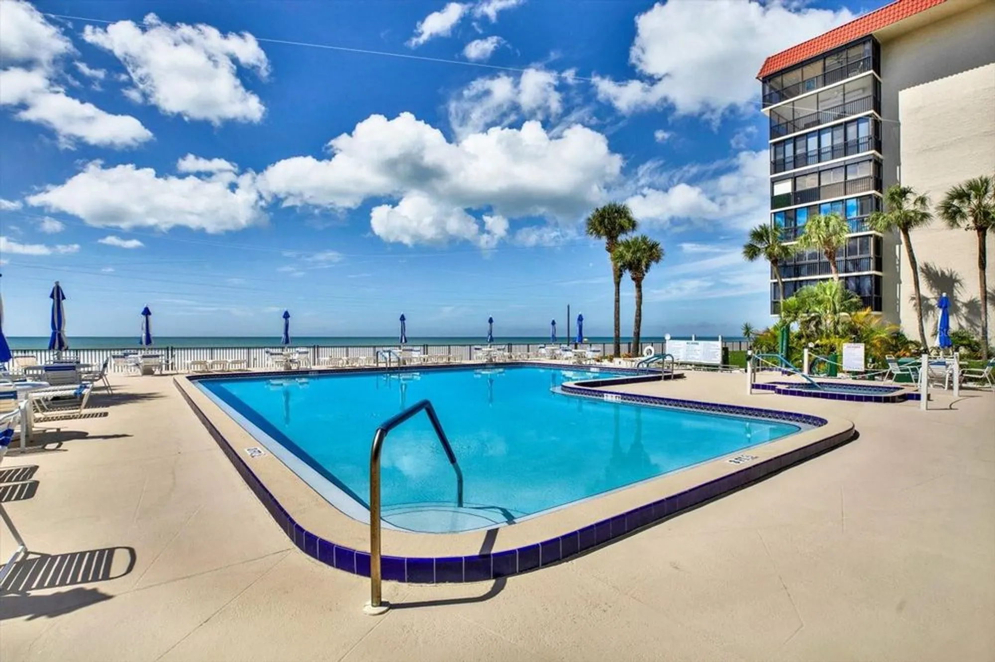 Property Slideshow image 25 of 35 | 18304 gulf blvd 311, Redington Shores, FL, 33708