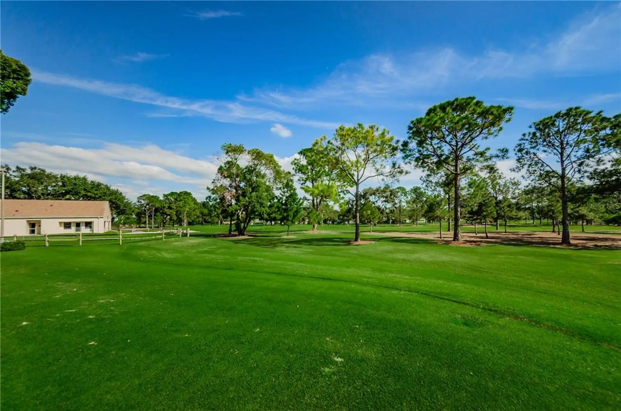 Property Slideshow image 84 of 100 | 3420 stonehaven ct d, Palm Harbor, FL, 34684