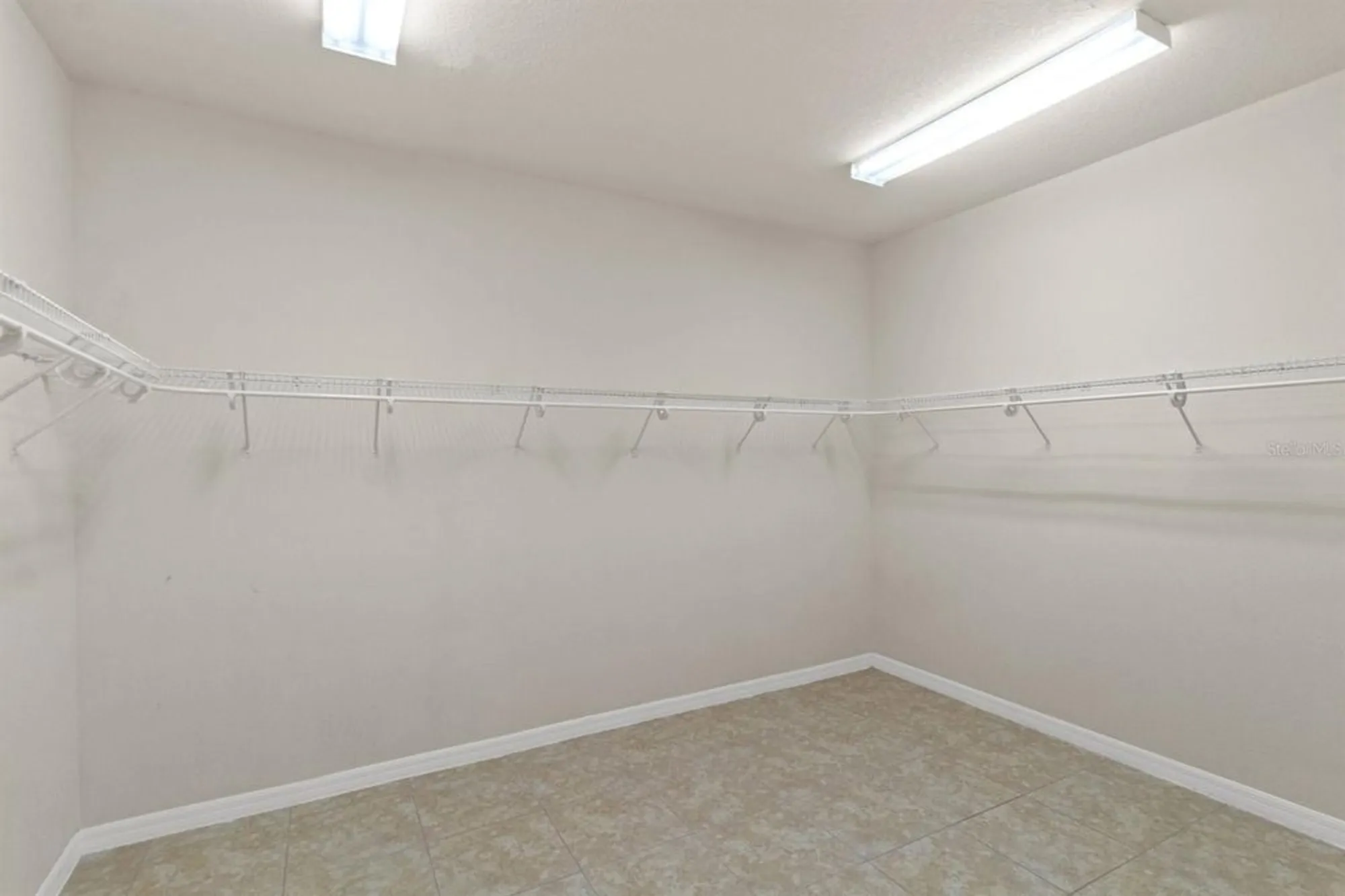 Property Slideshow image 20 of 39 | 8251 sw 84th place rd, Ocala, FL, 34481