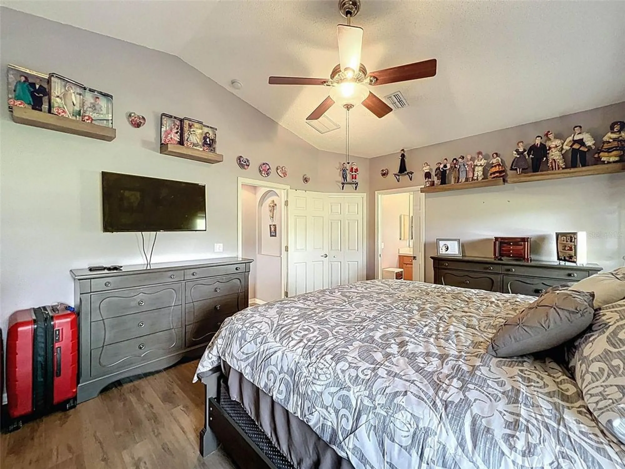 Property Slideshow image 29 of 61 | 189 center oak cir, Spring Hill, FL, 34609