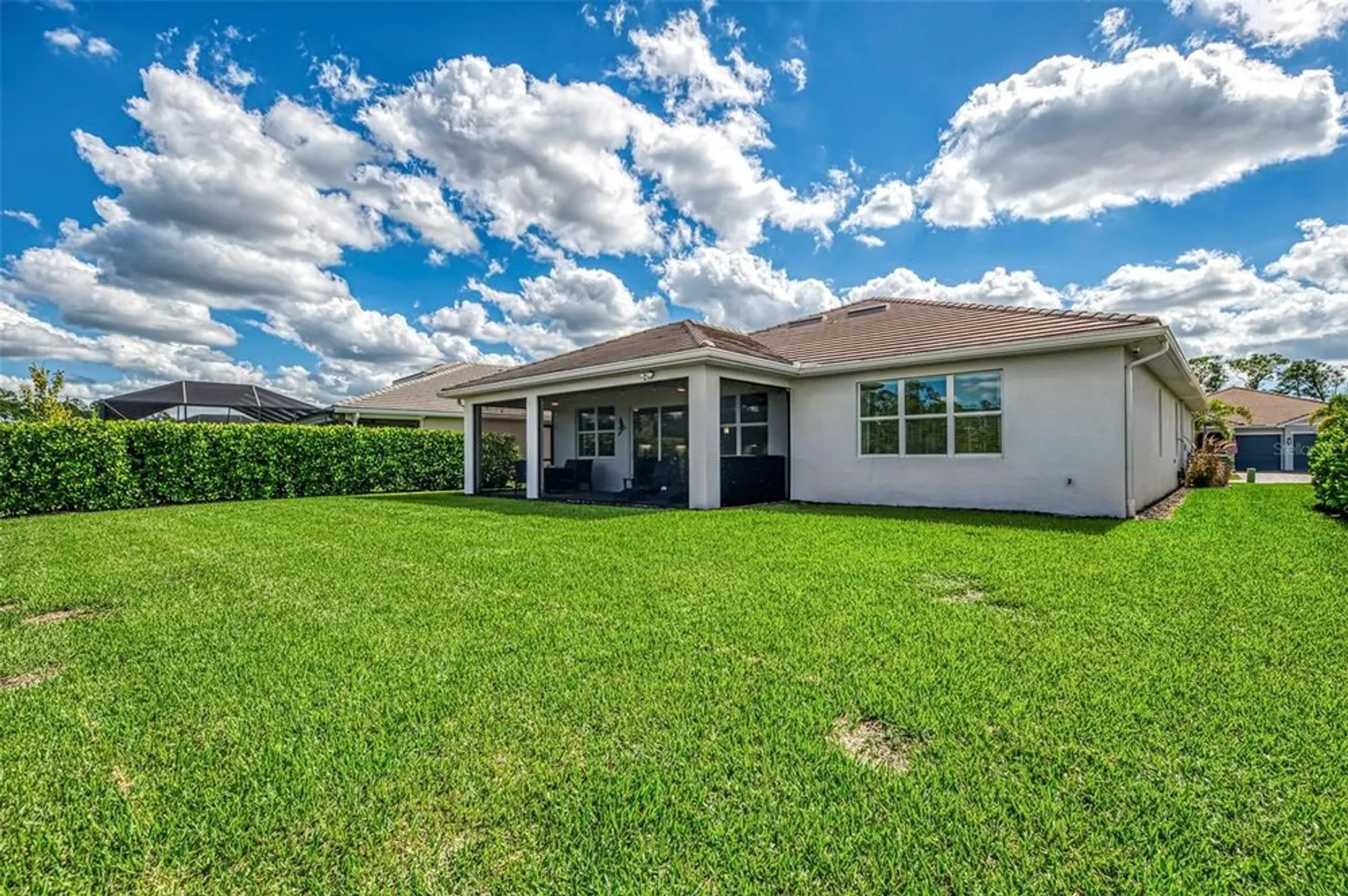 Property Slideshow image 44 of 71 | 560 mistiflower cir, Nokomis, FL, 34275
