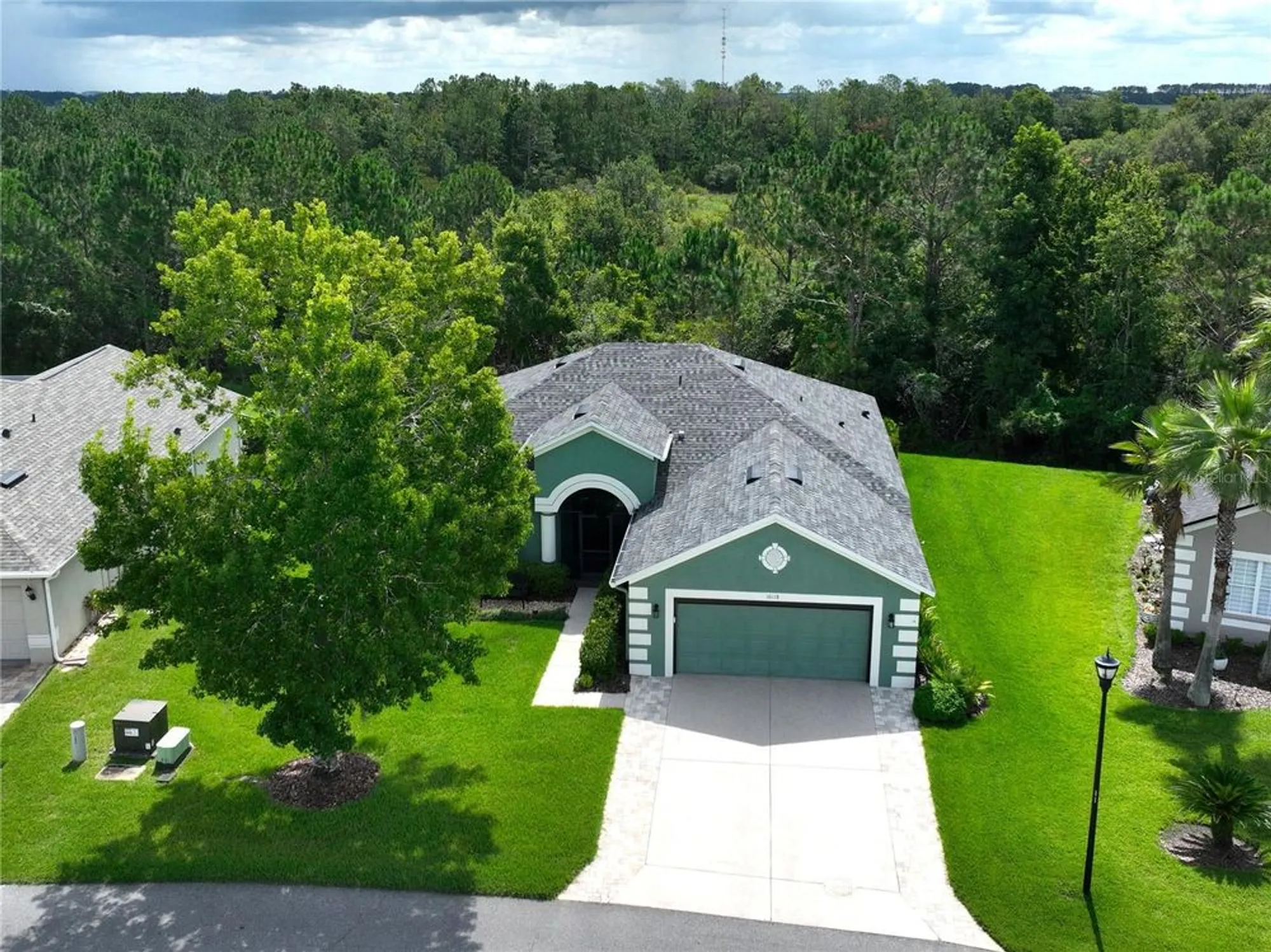 Property Slideshow image 41 of 52 | 10118 cleghorn dr, San Antonio, FL, 33576