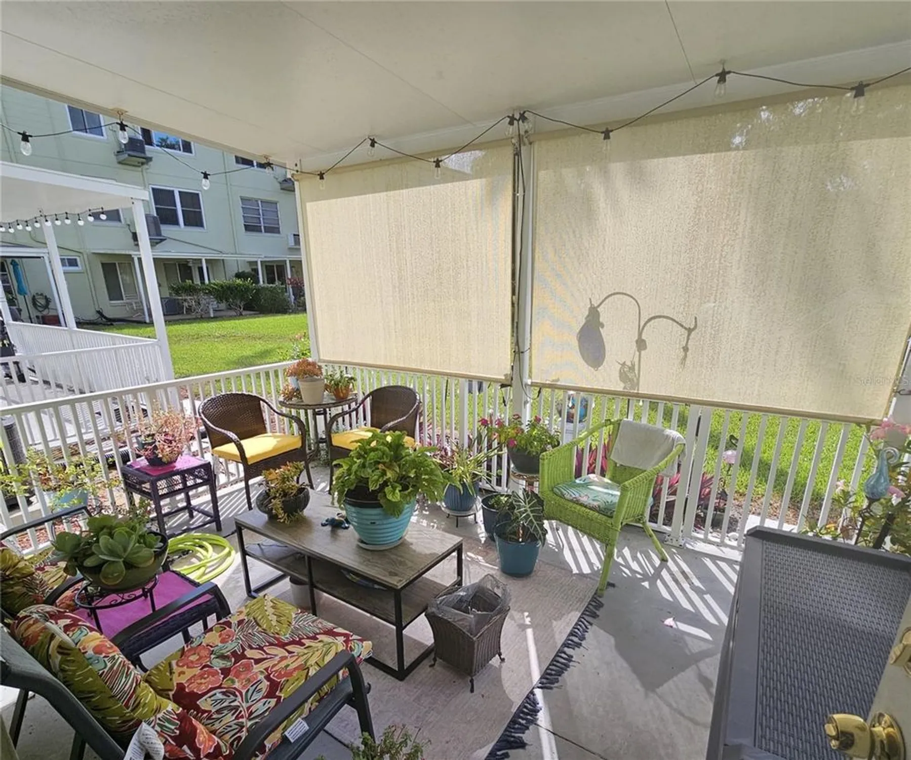 Property Slideshow image 8 of 13 | 2459 columbia dr 21, Clearwater, FL, 33763