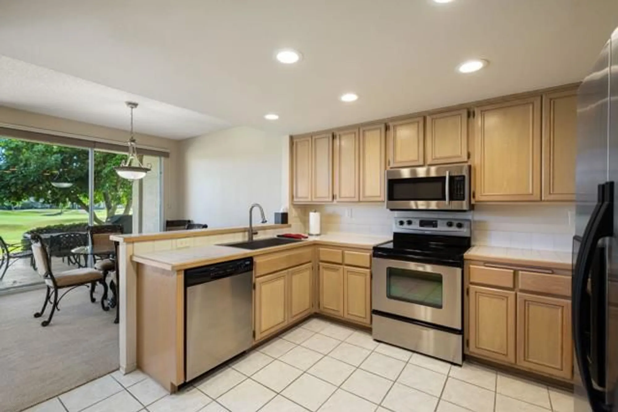 Property Slideshow image 12 of 53 | 55296 laurel vly, La Quinta, CA, 92253