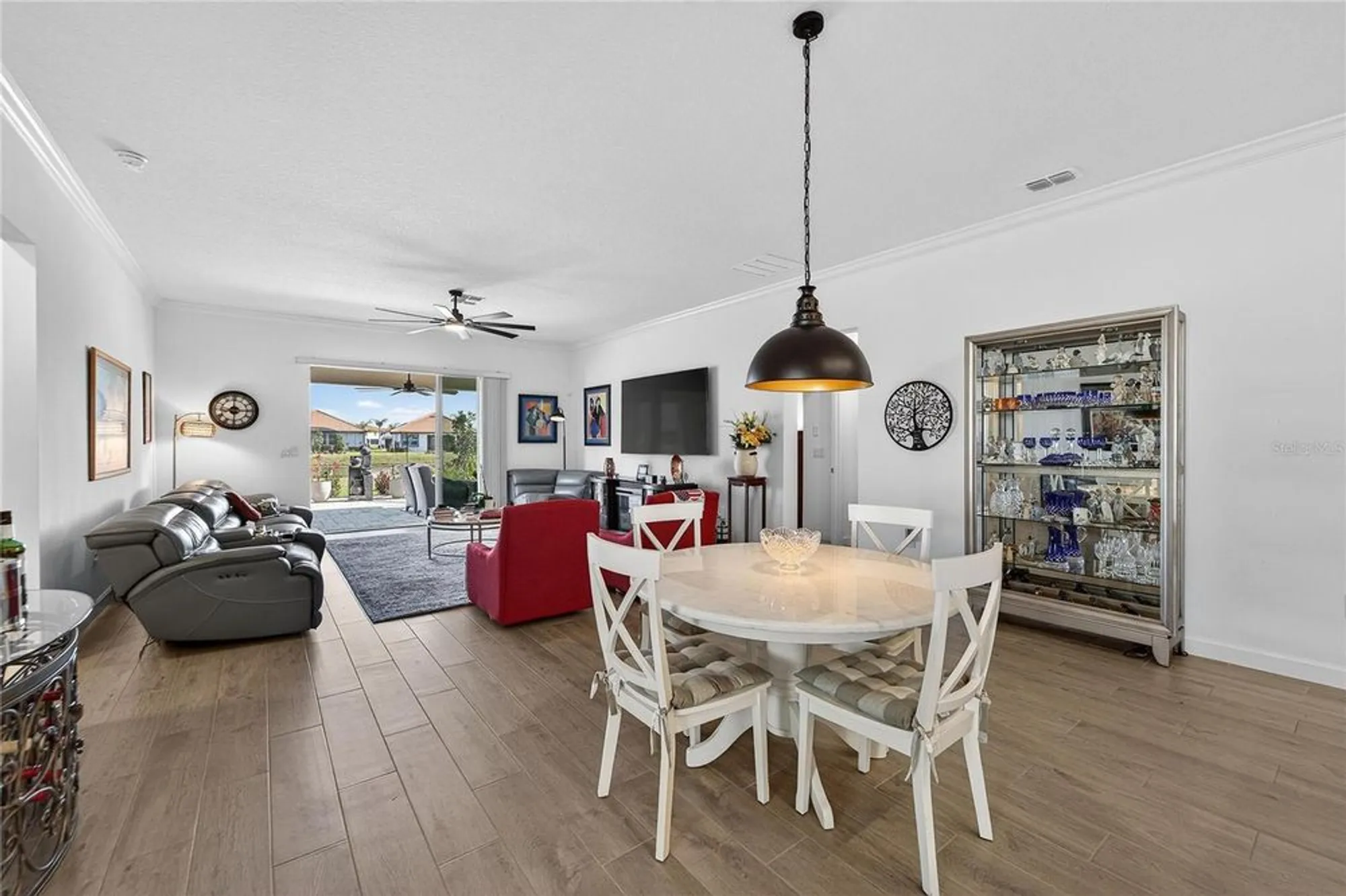 Property Slideshow image 19 of 98 | 17216 scuba crest st, Wimauma, FL, 33598