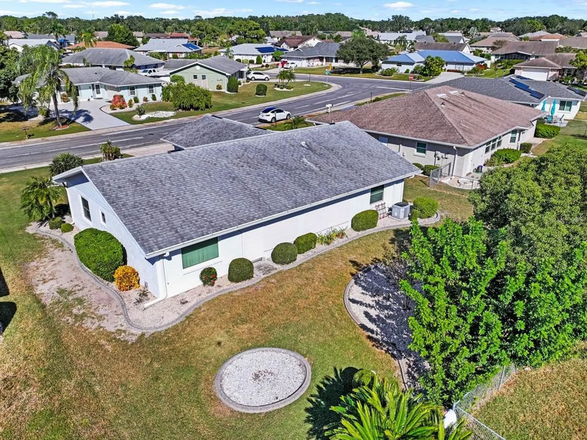 Property Slideshow image 28 of 45 | 606 fort duquesna dr, Sun City Center, FL, 33573