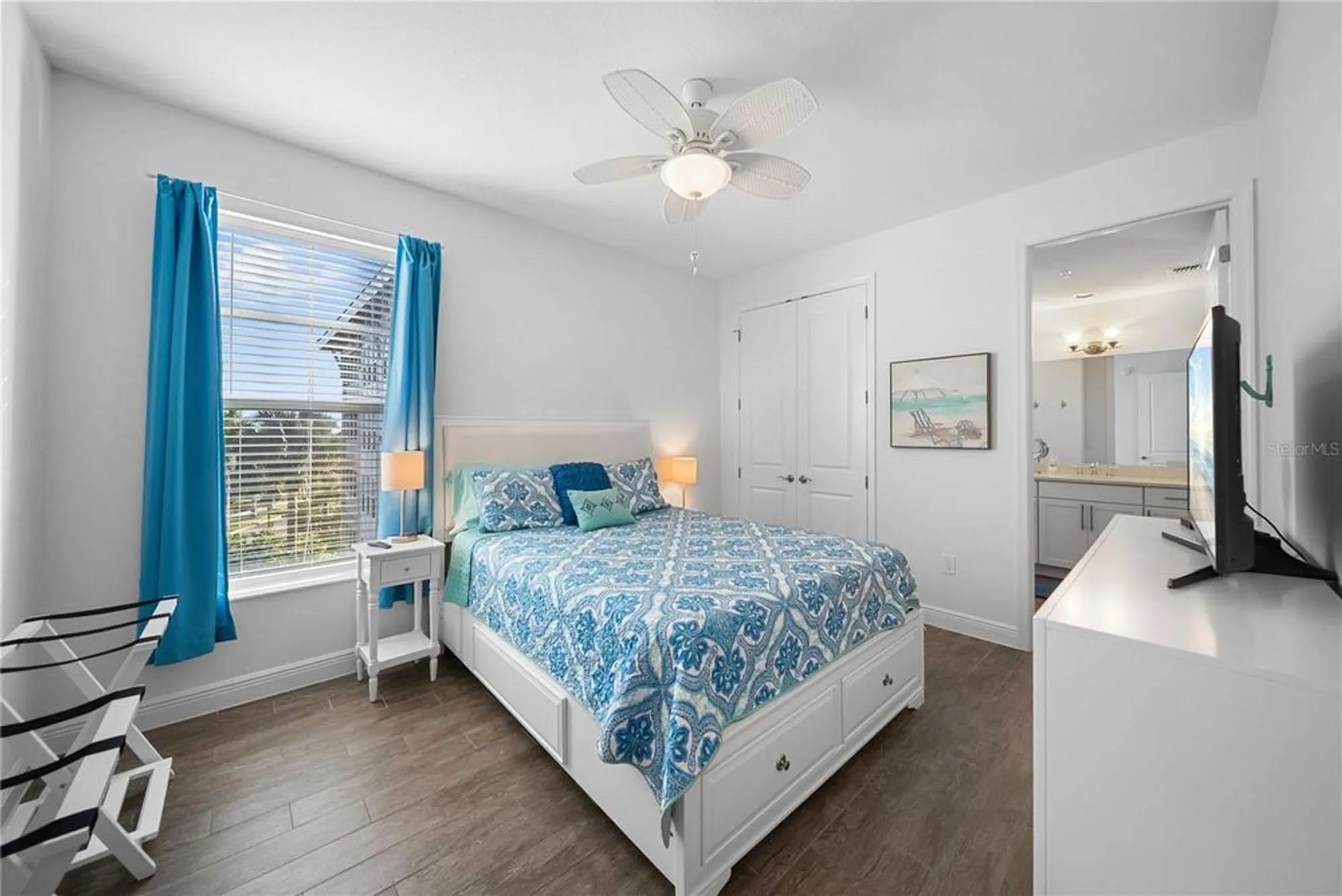 Property Slideshow image 34 of 72 | 391 aruba cir 303, Bradenton, FL, 34209