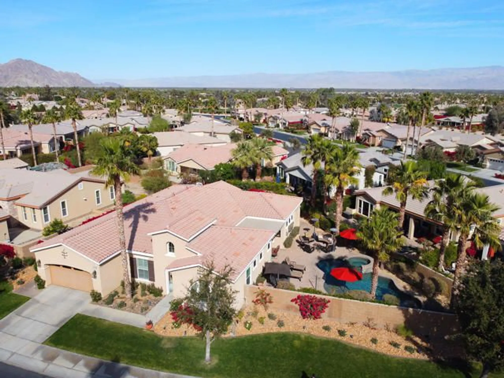 Property Slideshow image 10 of 53 | 81478 golden poppy way, La Quinta, CA, 92253