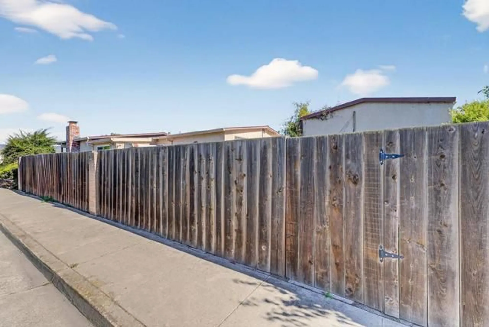 Property Slideshow image 23 of 26 | 499 spruce cir, Watsonville, CA, 95076