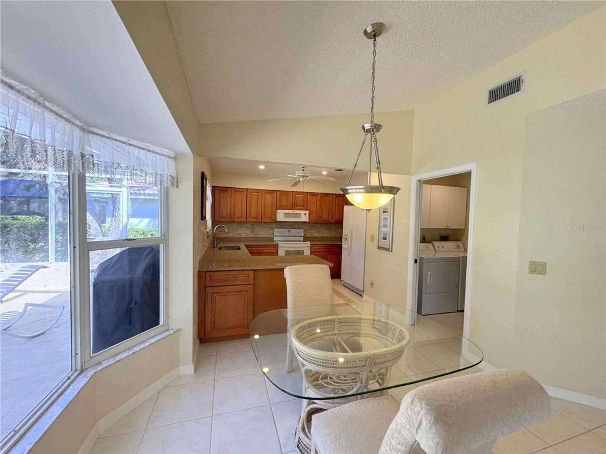 Property Slideshow image 13 of 55 | 5714 garden lakes fern, Bradenton, FL, 34203