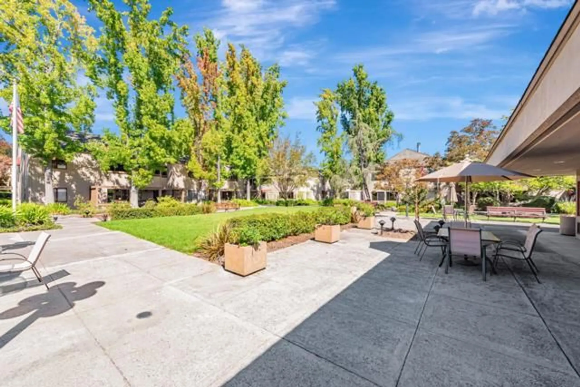 Property Slideshow image 28 of 35 | 443 alberto way b121, Los Gatos, CA, 95032