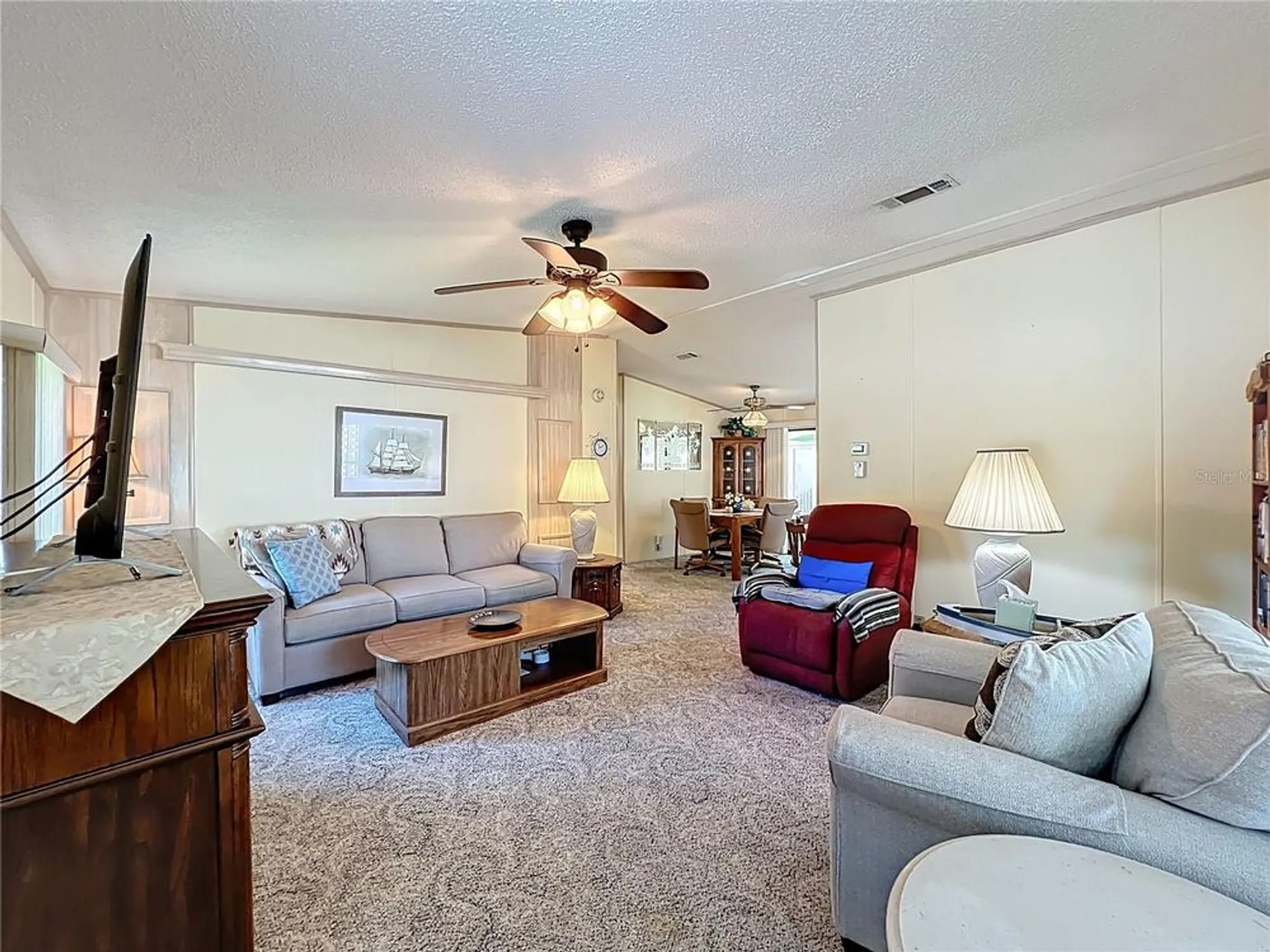 Property Slideshow image 6 of 45 | 25125 bellevue, Leesburg, FL, 34748