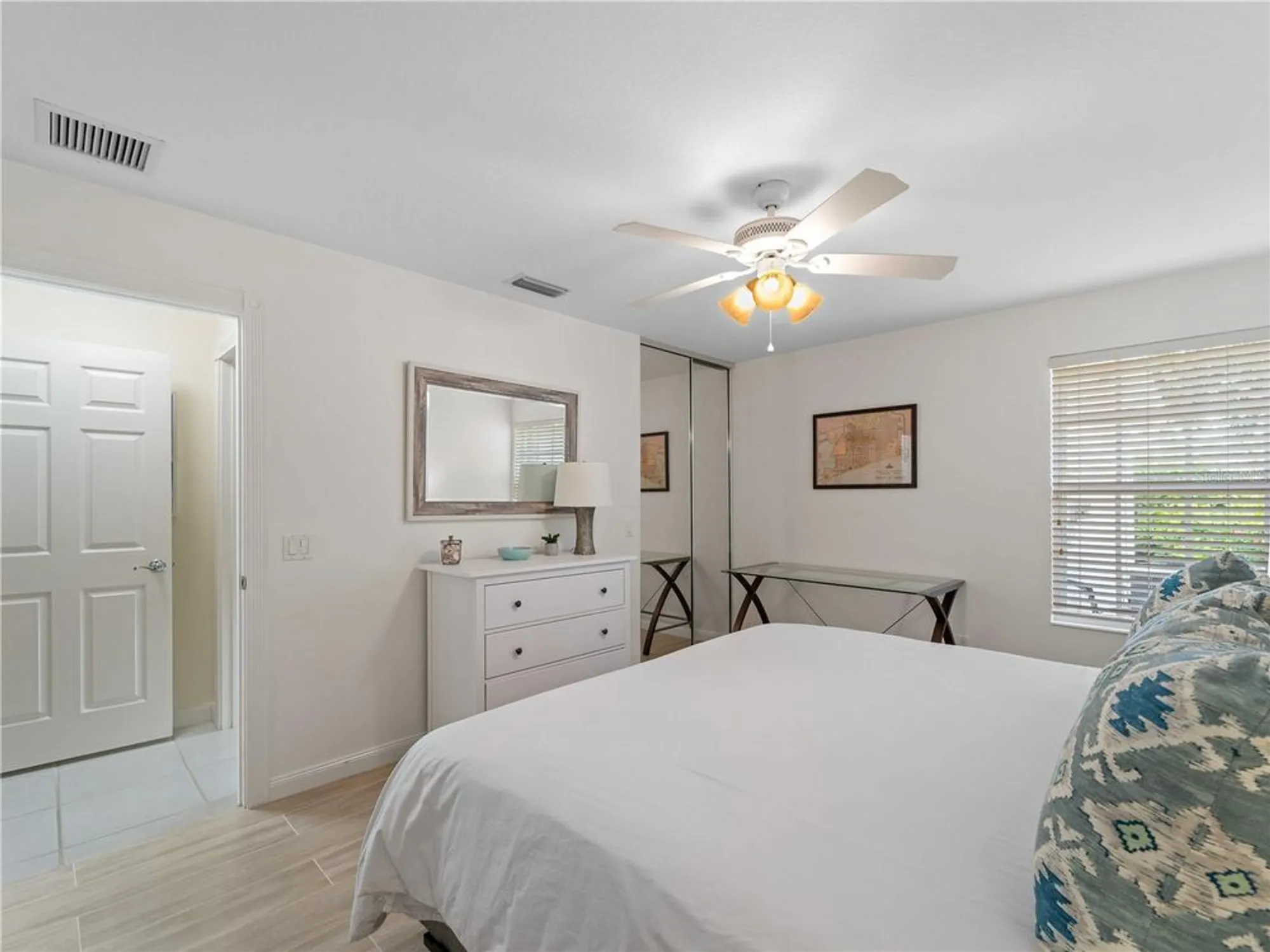 Property Slideshow image 26 of 62 | 7641 quinto dr, Sarasota, FL, 34238