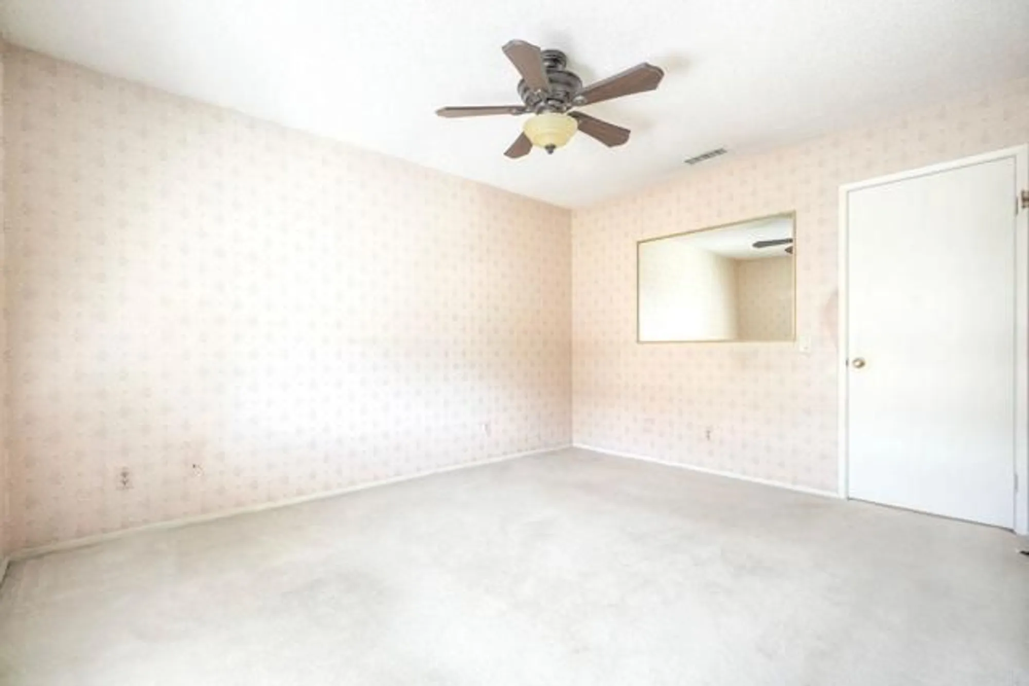 Property Slideshow image 17 of 30 | 1410 panorama ridge rd, Oceanside, CA, 92056