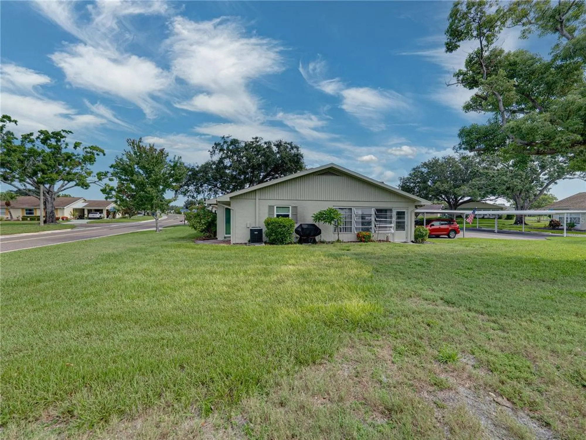Property Slideshow image 36 of 42 | 322 gloucester blvd # 322, Sun City Center, FL, 33573