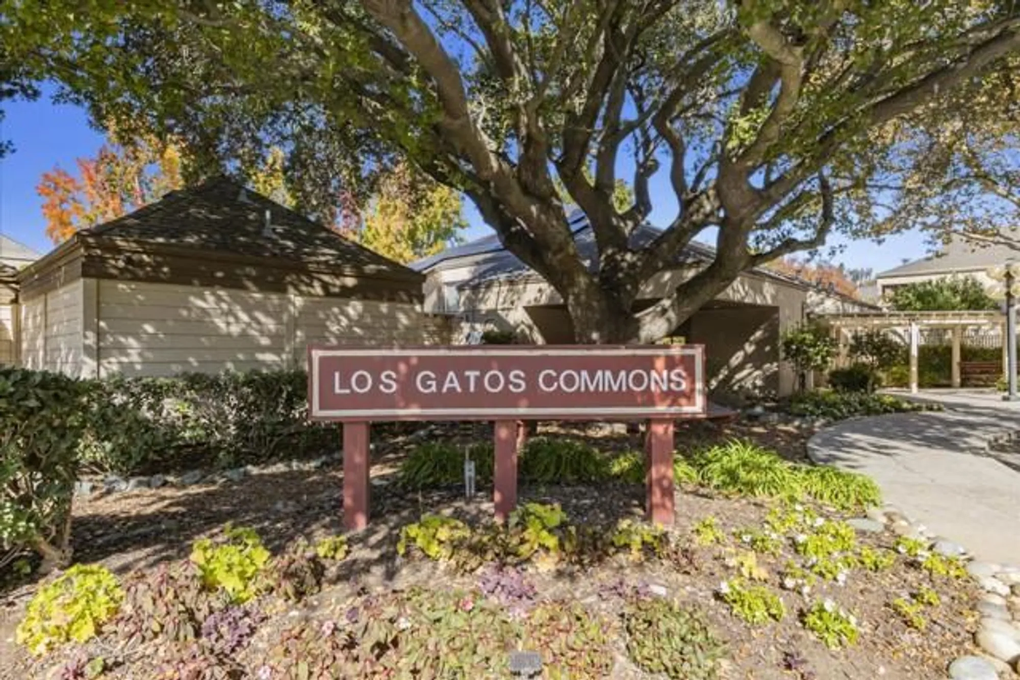 Property Slideshow image 3 of 41 | 443 alberto way b115, Los Gatos, CA, 95032