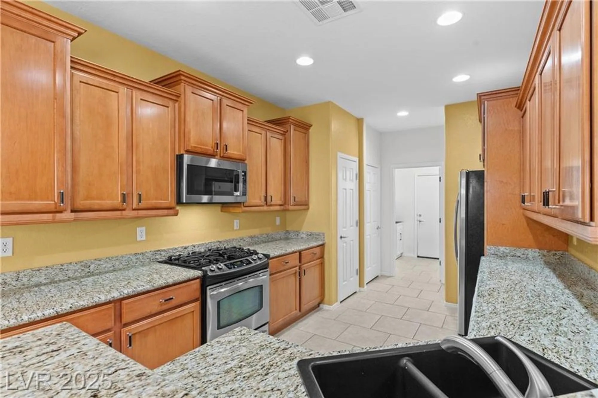 Property Slideshow image 16 of 56 | 3520 tack st, Las Vegas, NV, 89122