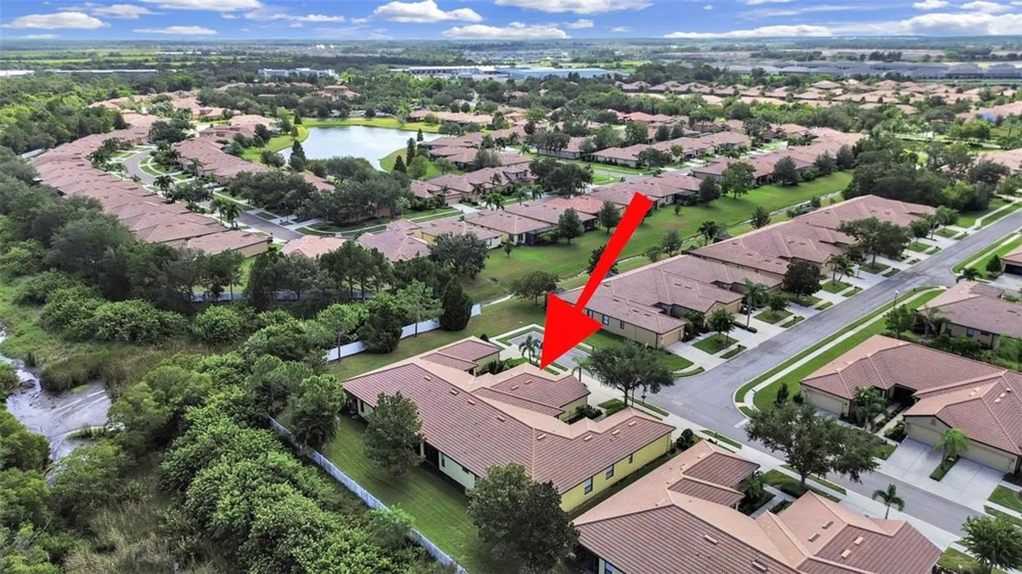 Property Slideshow image 96 of 100 | 303 bluewater falls ct, Apollo Beach, FL, 33572