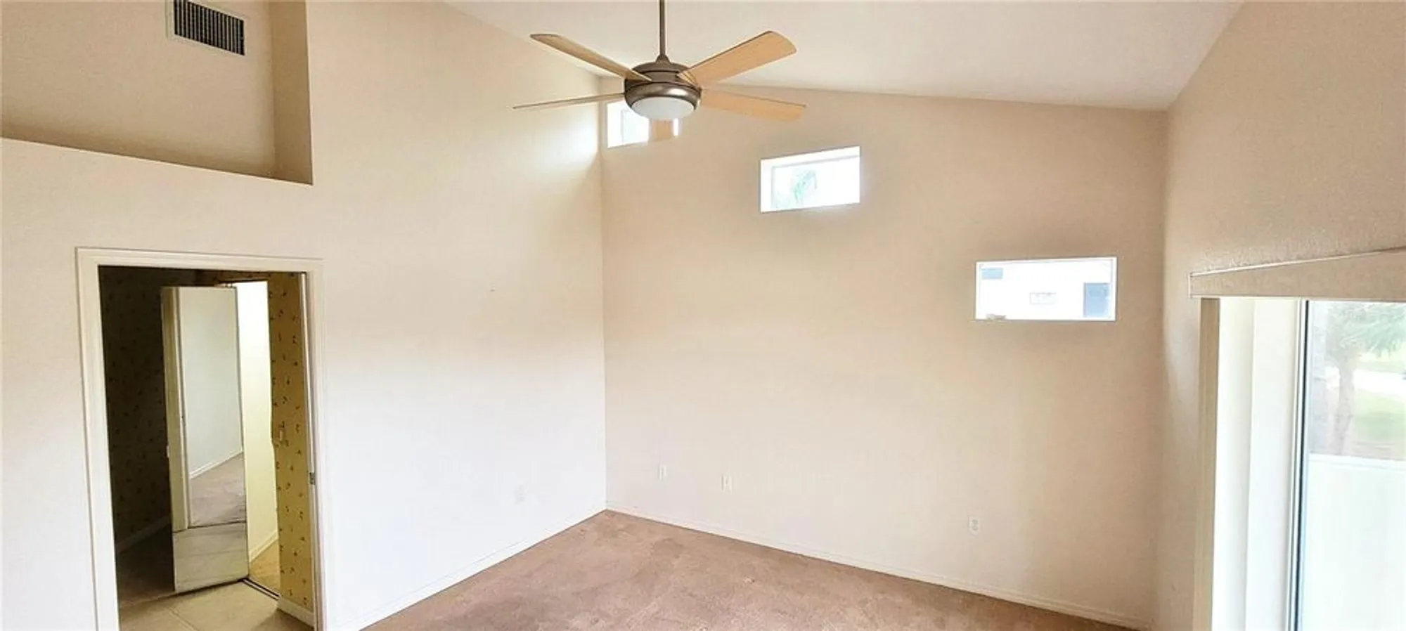 Property Slideshow image 16 of 75 | 6834 fairview ter # 6834, Bradenton, FL, 34203