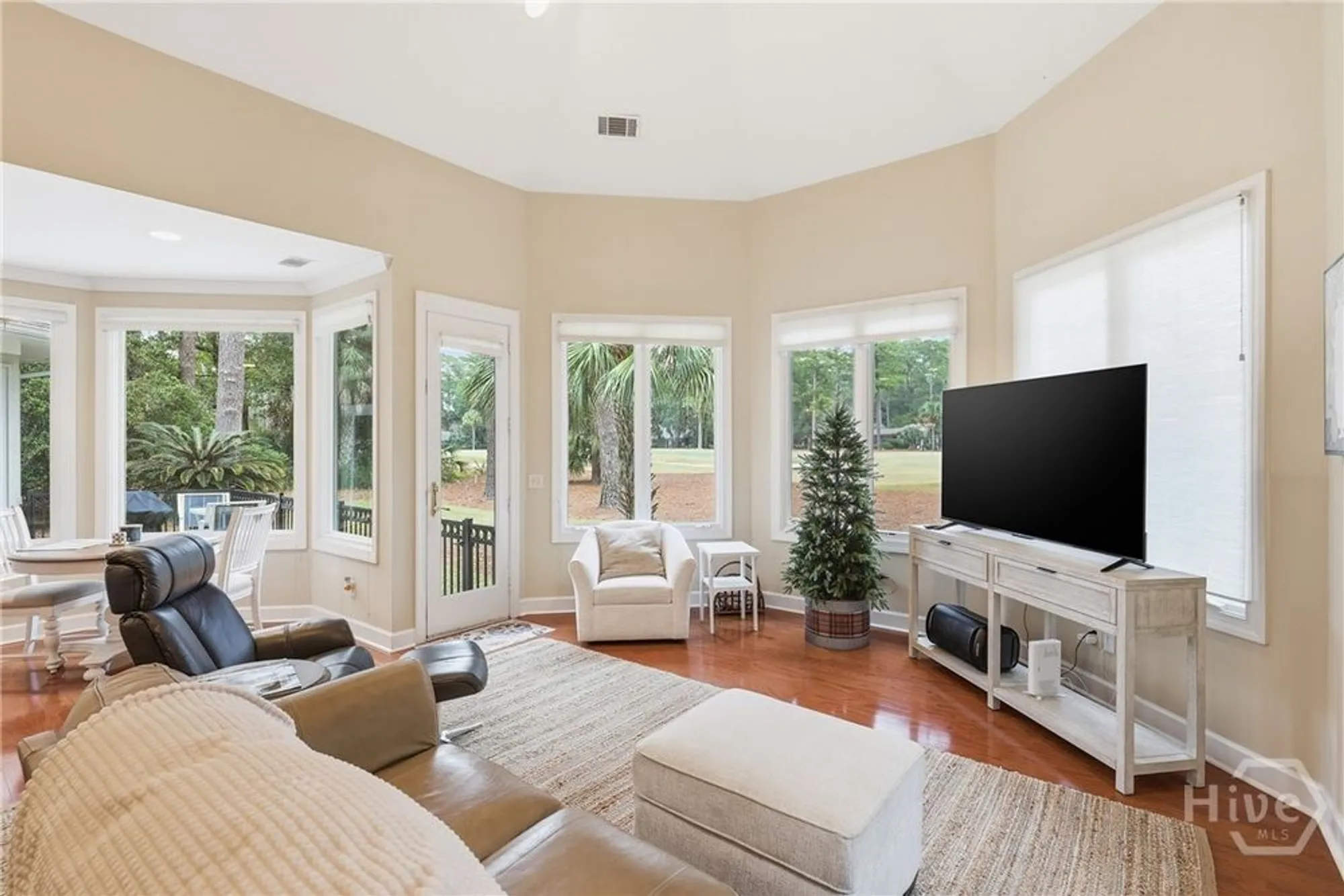 Property Slideshow image 23 of 56 | 5 marburg ln, Savannah, GA, 31411