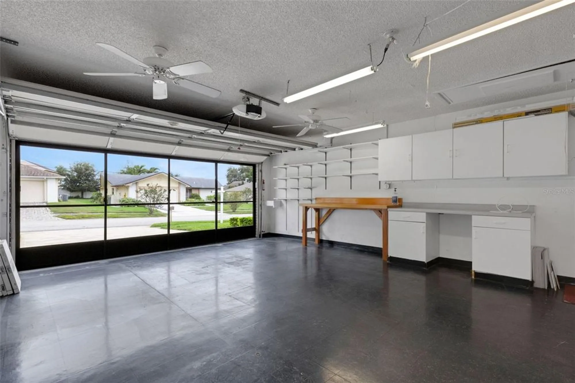 Property Slideshow image 51 of 90 | 3098 e dorchester dr, Palm Harbor, FL, 34684