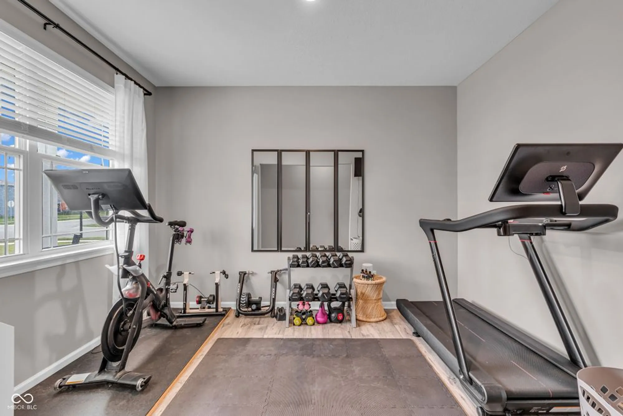 Property Slideshow image 17 of 57 | 9138 hemingway dr, Indianapolis, IN, 46239