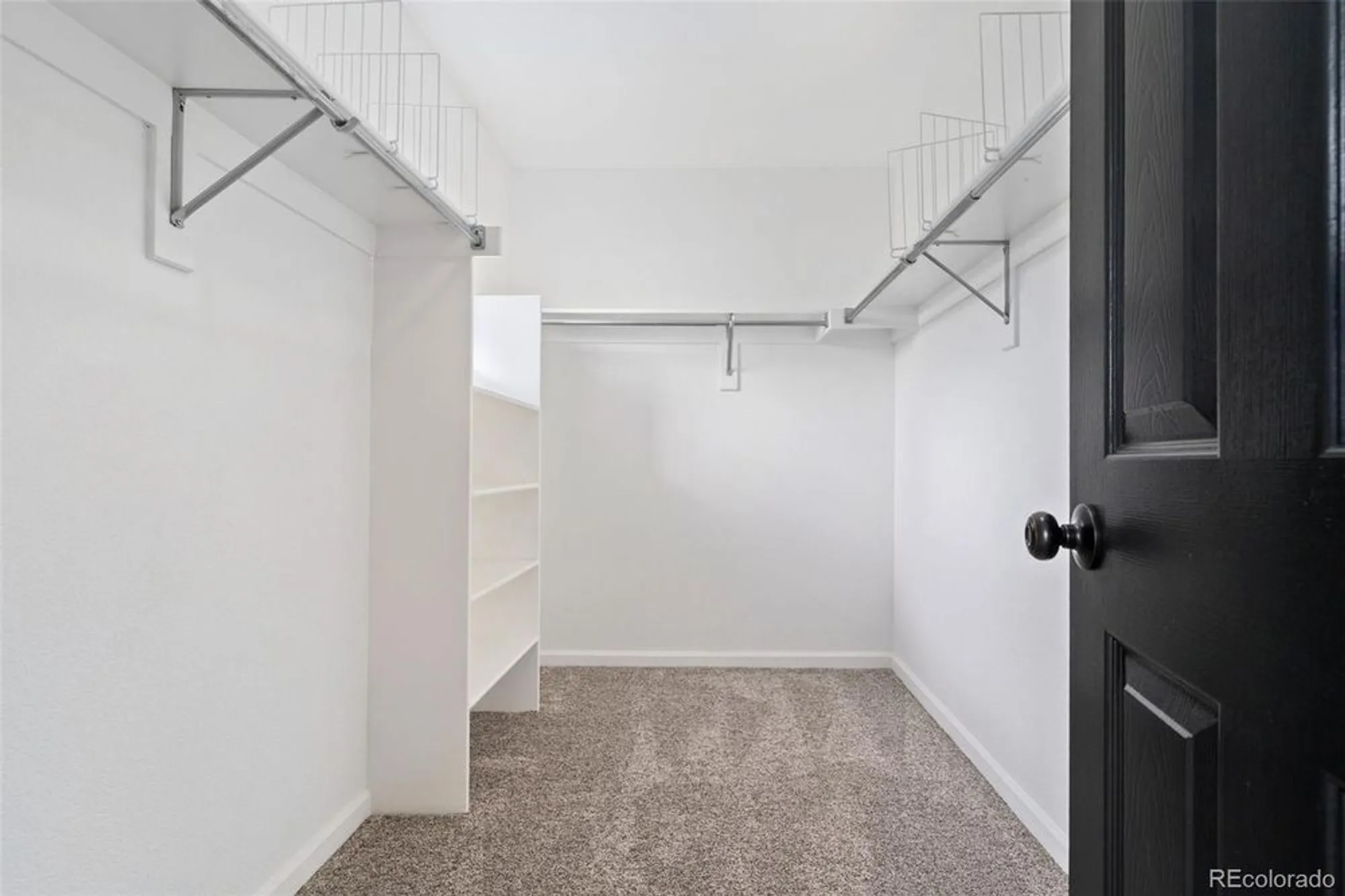 Property Slideshow image 20 of 41 | 2715 w greens dr, Littleton, CO, 80123