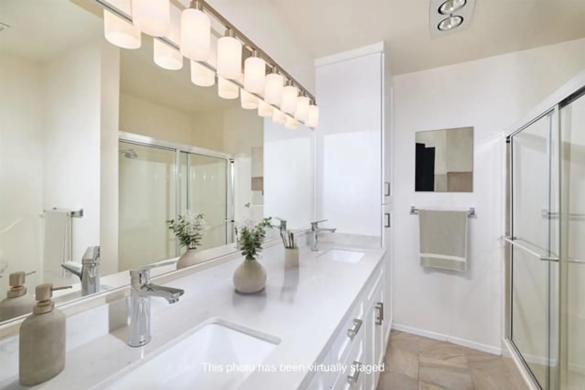 Property Slideshow image 12 of 23 | 942 royal tern way, Oceanside, CA, 92057