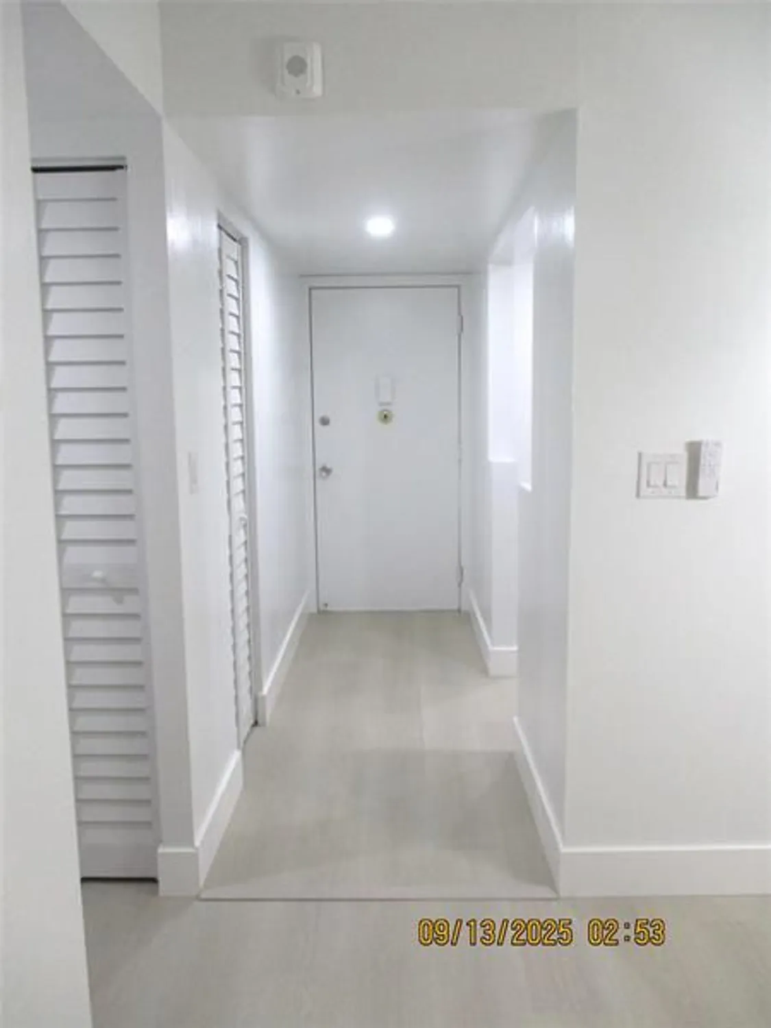 Property Slideshow image 2 of 29 | 7850 w mcnab rd 204, Tamarac, FL, 33321