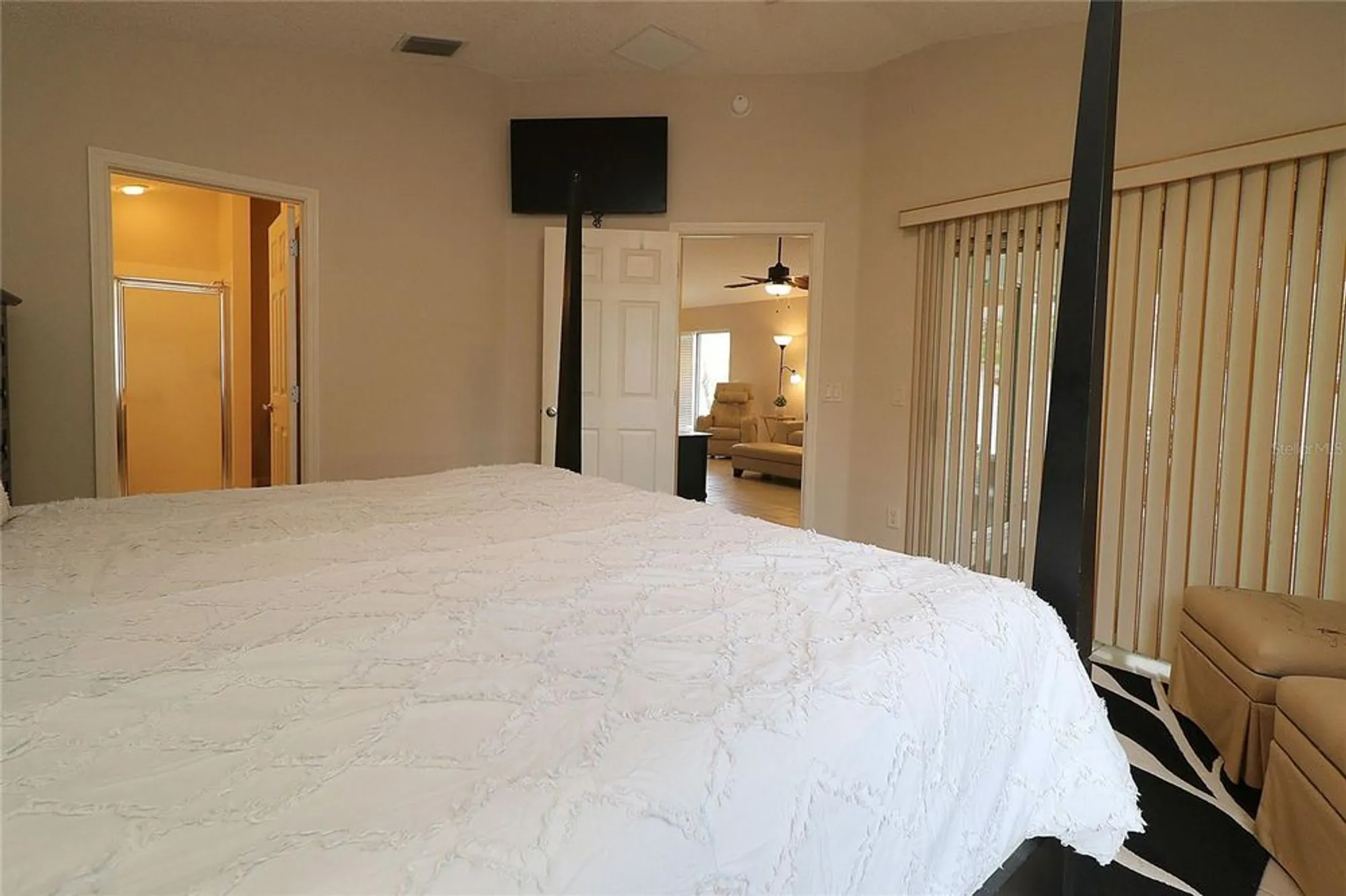 Property Slideshow image 25 of 47 | 1135 easley way, The Villages, FL, 32162