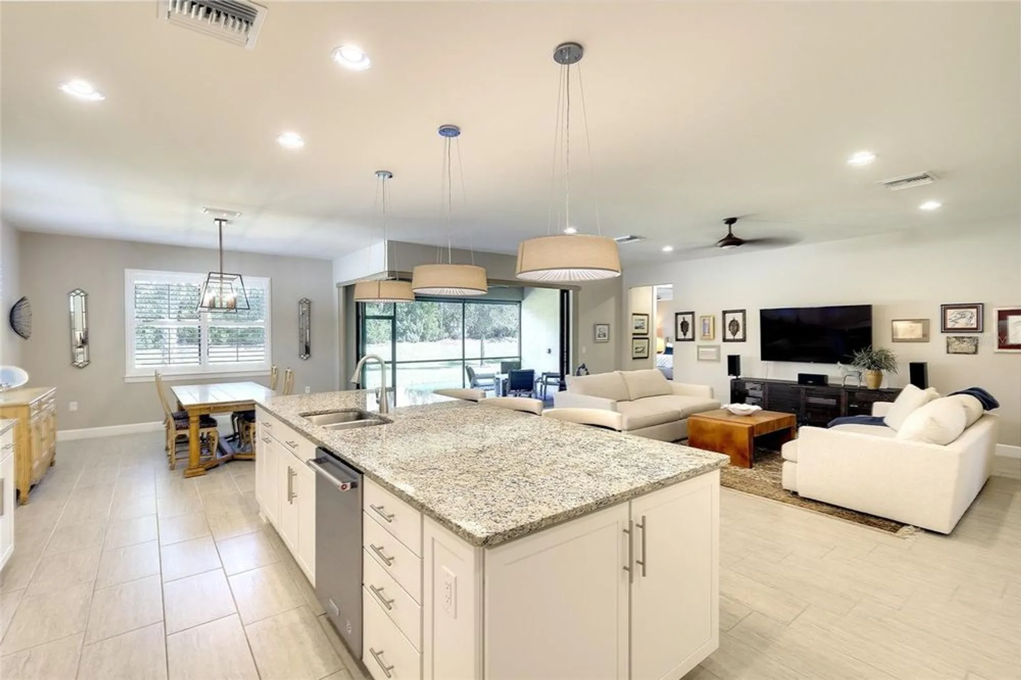 Property Slideshow image 12 of 52 | 17226 seaford way, Bradenton, FL, 34202