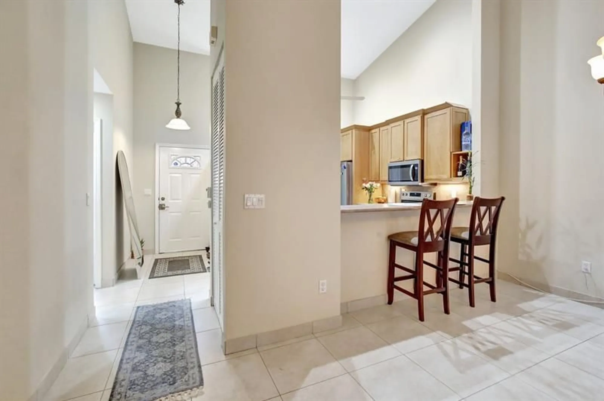 Property Slideshow image 15 of 41 | 9720 malvern dr, Tamarac, FL, 33321