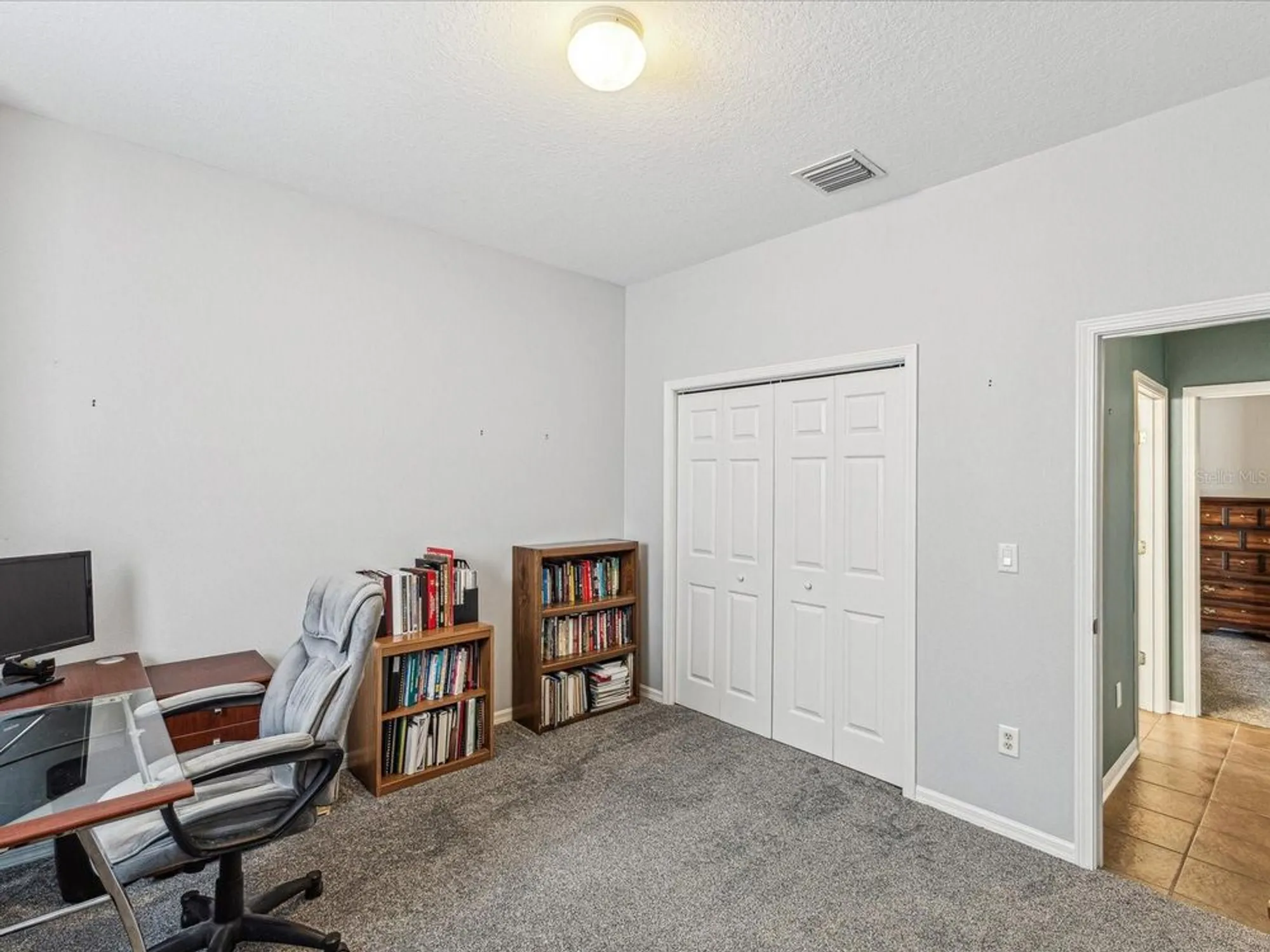 Property Slideshow image 16 of 63 | 11050 kiskadee cir, New Port Richey, FL, 34654