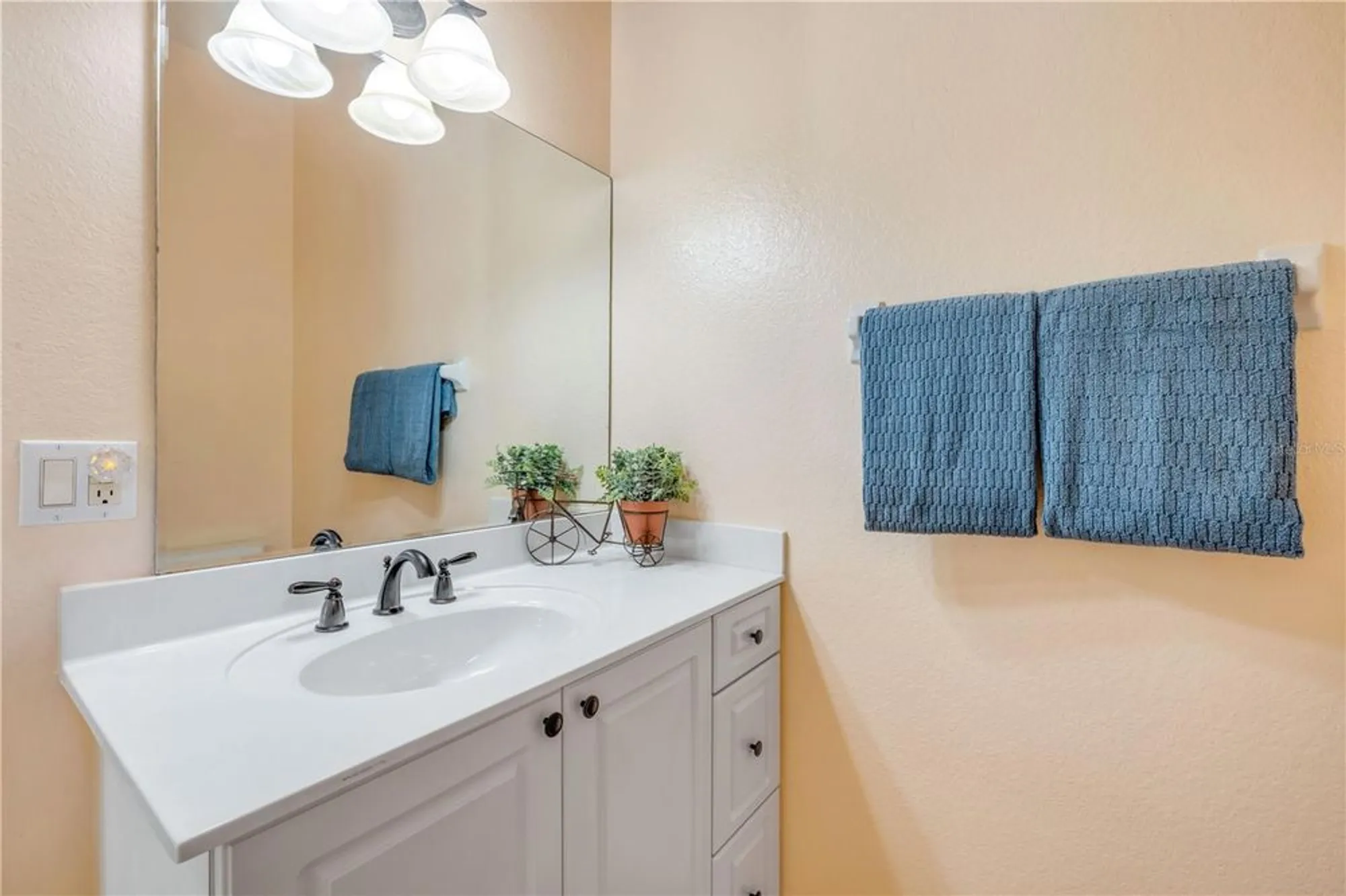 Property Slideshow image 48 of 60 | 3145 connemara dr, Ormond Beach, FL, 32174
