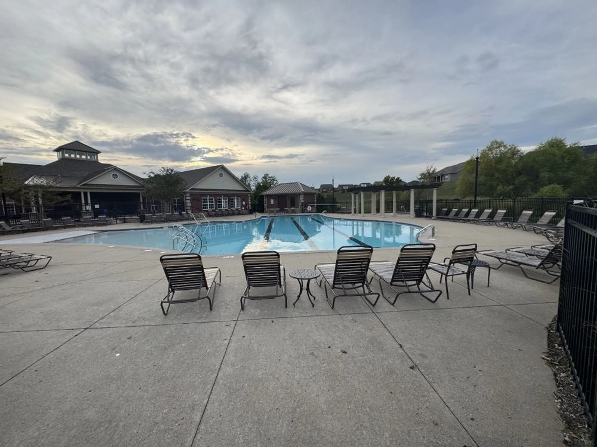Property Slideshow image 1 of 39 | 1570 cedarbrooke ln, Lebanon, TN, 37090