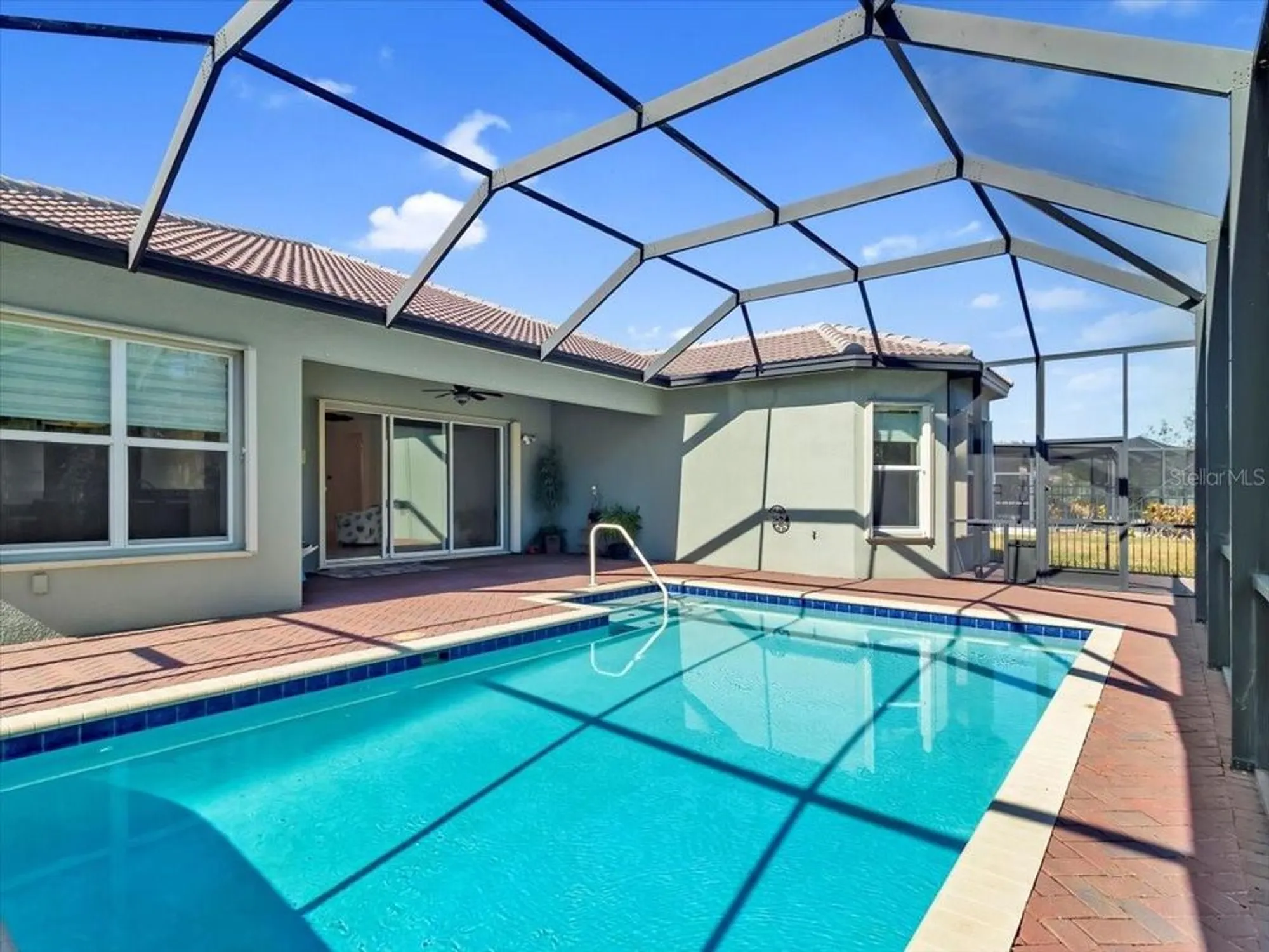 Property Slideshow image 50 of 76 | 16308 garnet glen pl, Wimauma, FL, 33598