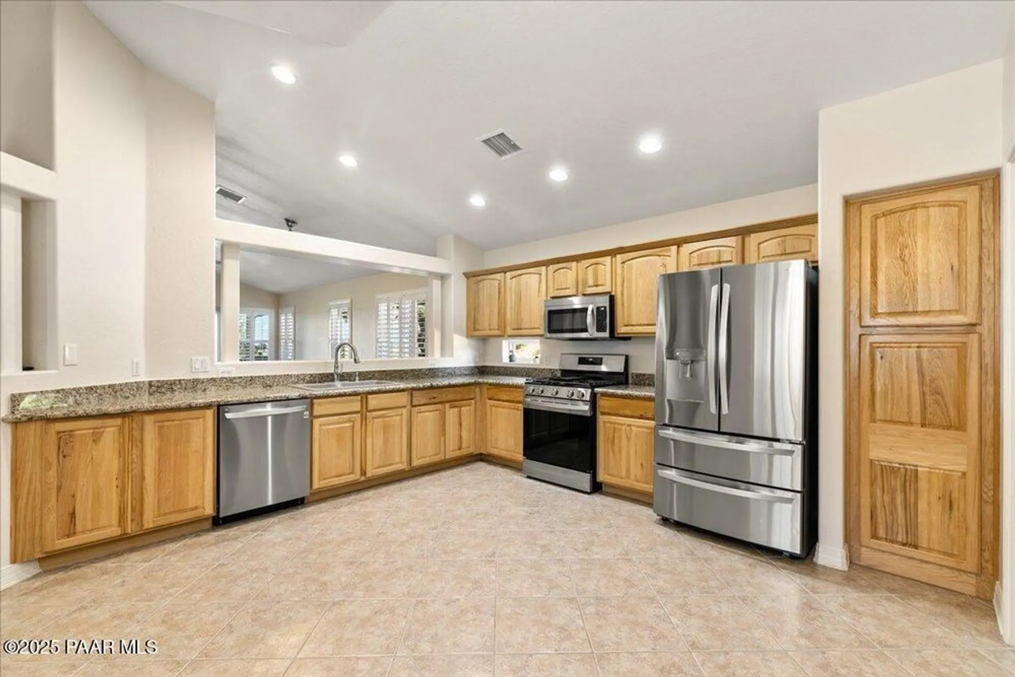 Property Slideshow image 12 of 43 | 1400 st george cir, Prescott, AZ, 86301