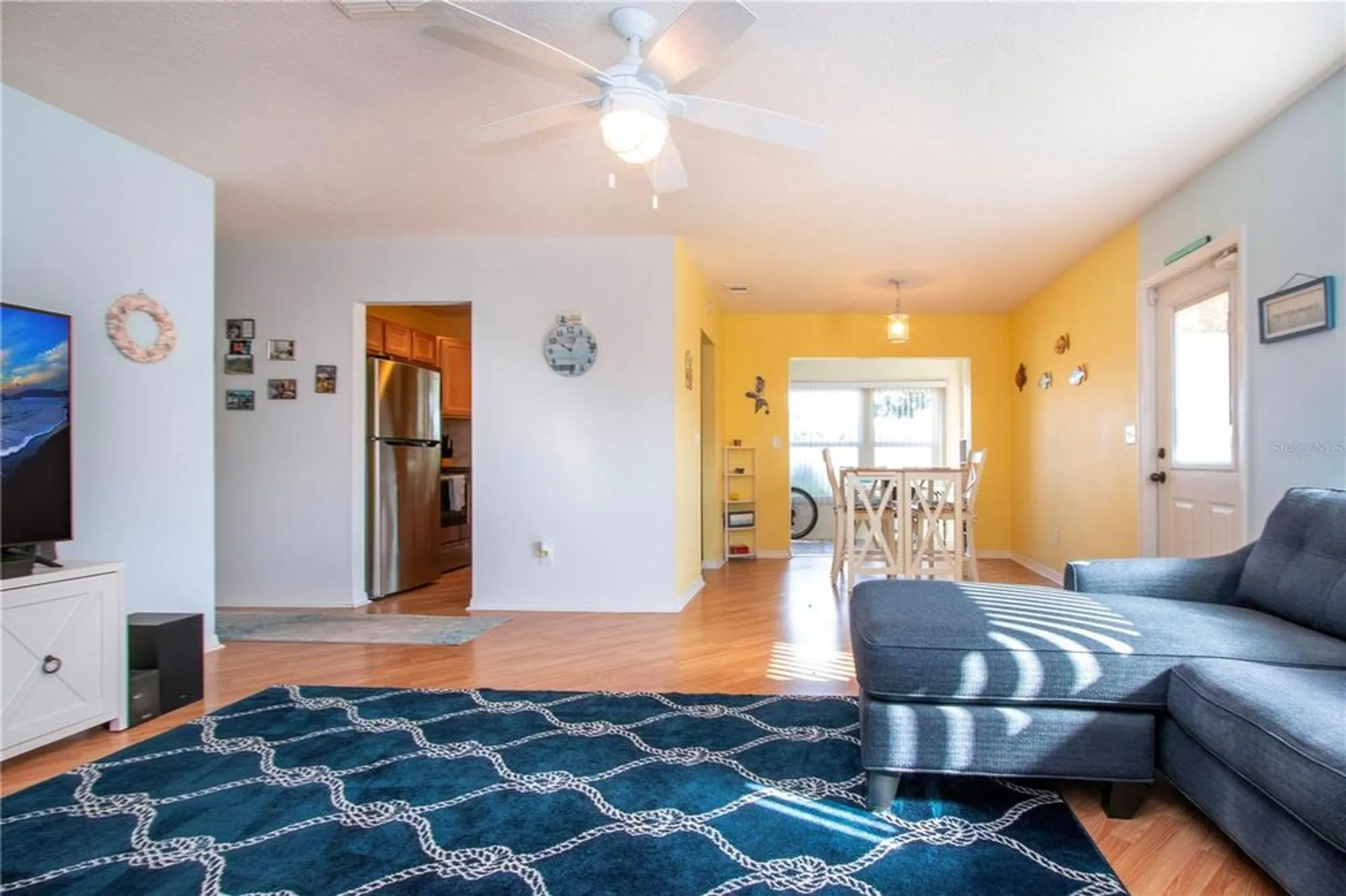 Property Slideshow image 14 of 49 | 1804 foxhunt dr b, Sun City Center, FL, 33573