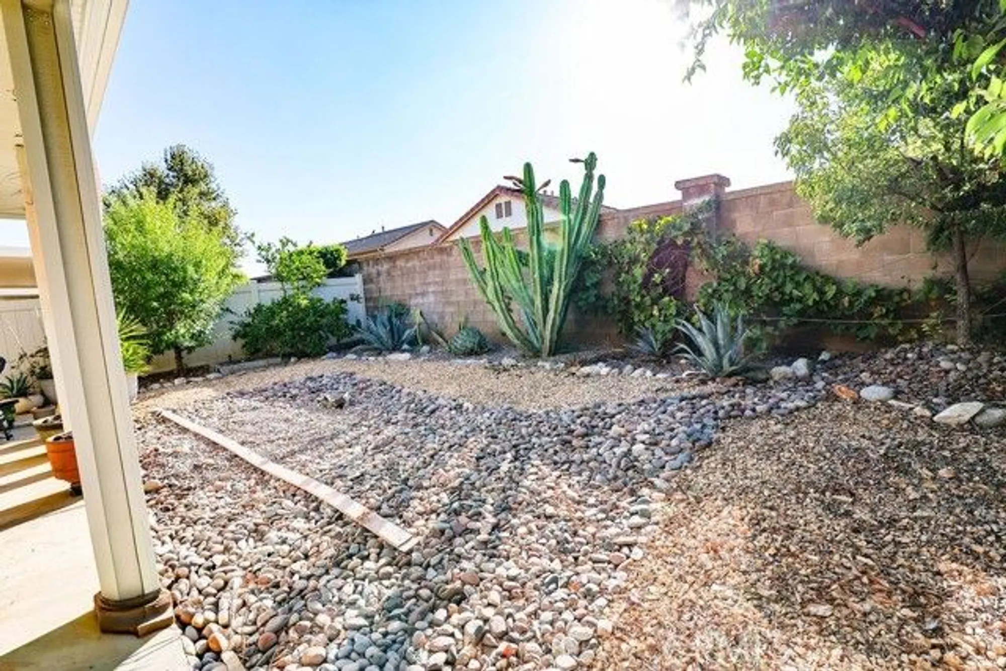 Property Slideshow image 23 of 33 | 1757 desert poppy ln, Beaumont, CA, 92223