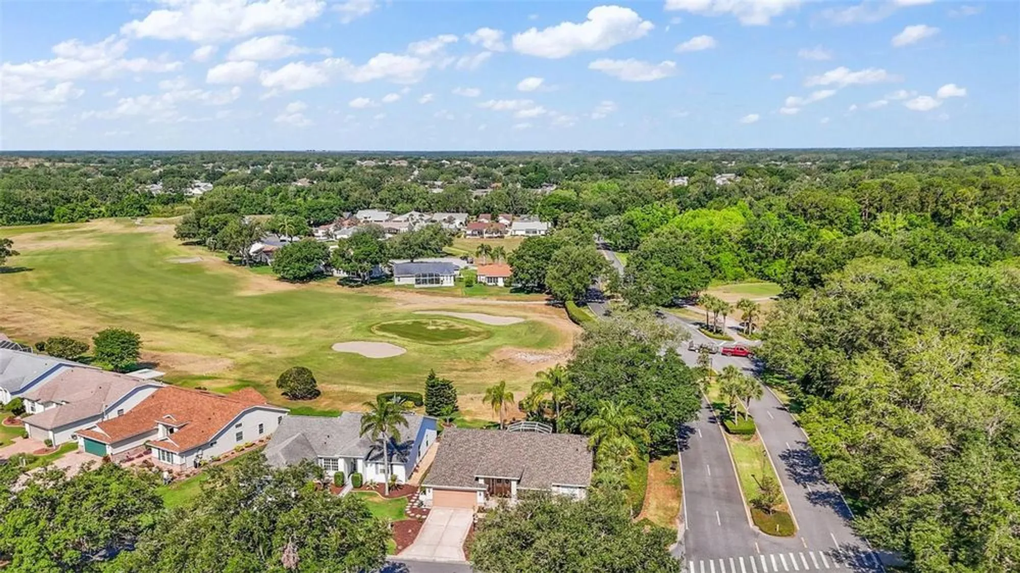 Property Slideshow image 7 of 36 | 25129 riverwalk dr, Leesburg, FL, 34748