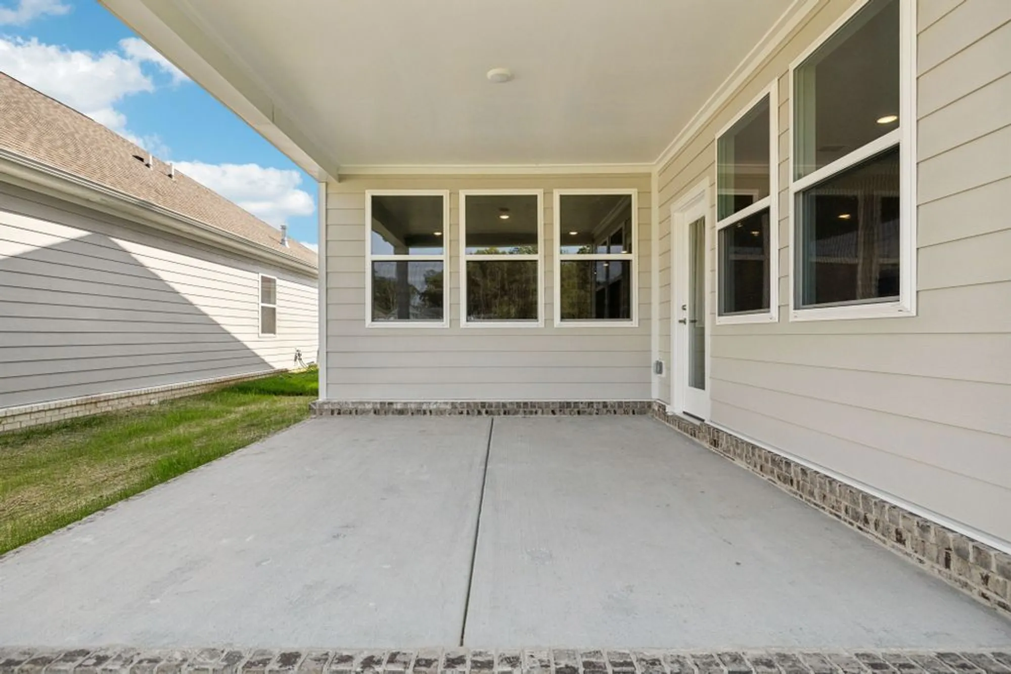 Property Slideshow image 46 of 50 | 316 stonehaus cir, Antioch, TN, 37013